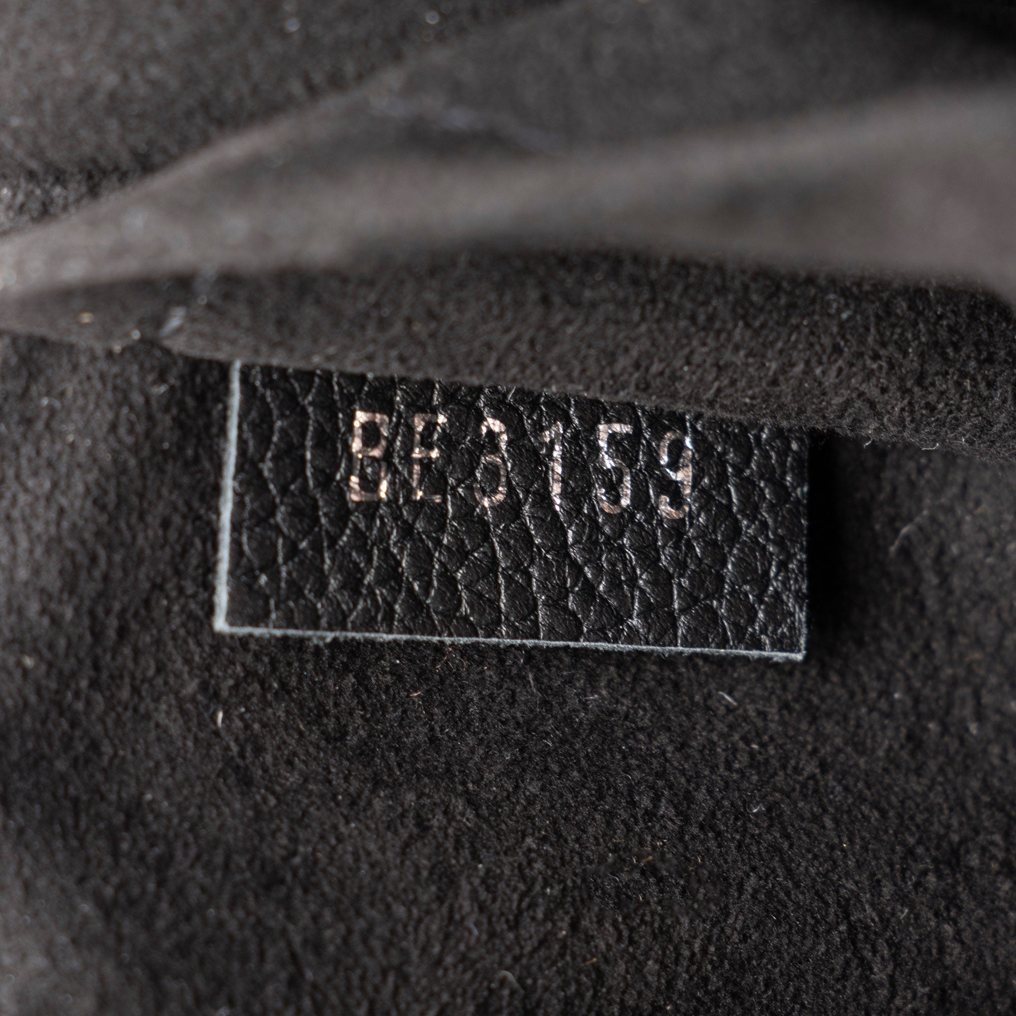 Louis Vuitton Calfskin Mylockme BB Shoulder Bag (SHF-9C4gdg)