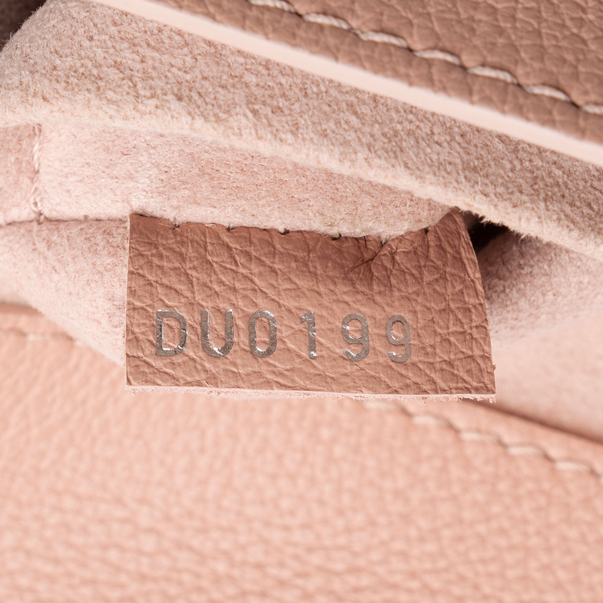 Louis Vuitton Calfskin Lockme Ever MM Top Handle (SHF-rz7iDD)