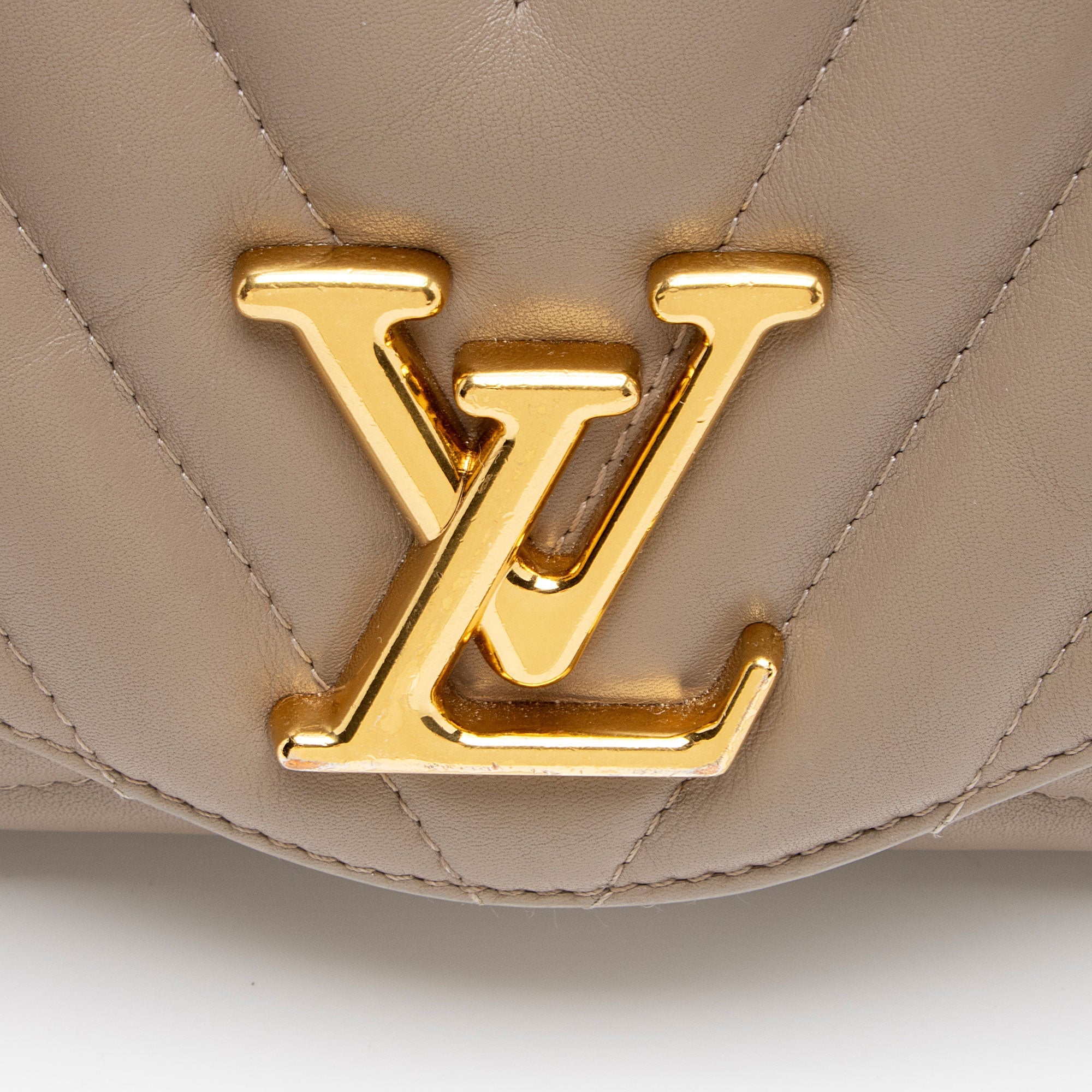 Louis Vuitton Calfskin New Wave Chain Shoulder Bag