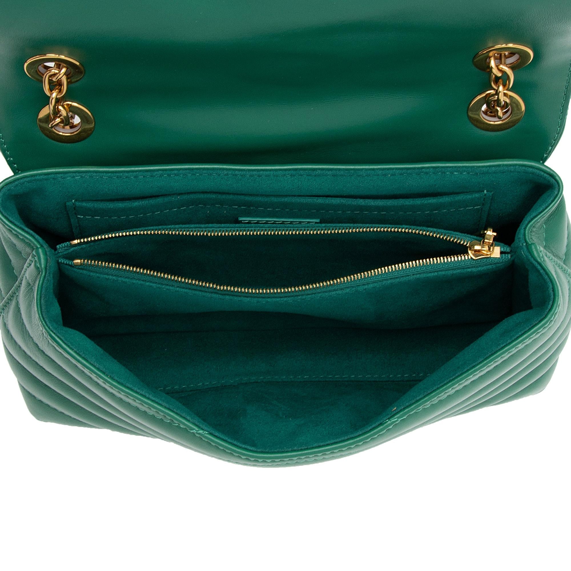 Louis Vuitton Calfskin New Wave GM Chain Bag (SHF-REaIr8)