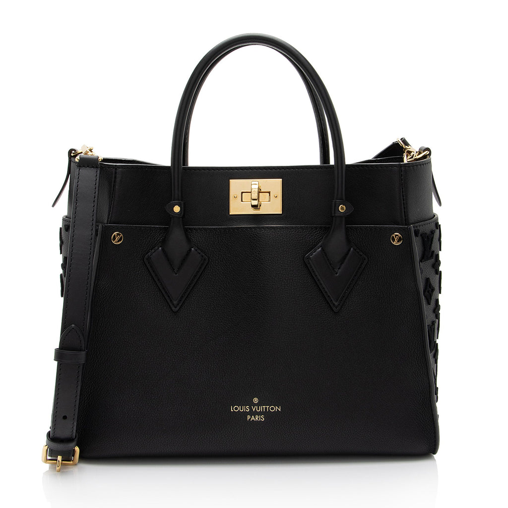 Louis Vuitton Calfskin Tufted Monogram Canvas On My Side MM Tote (SHF-WP5JFh)