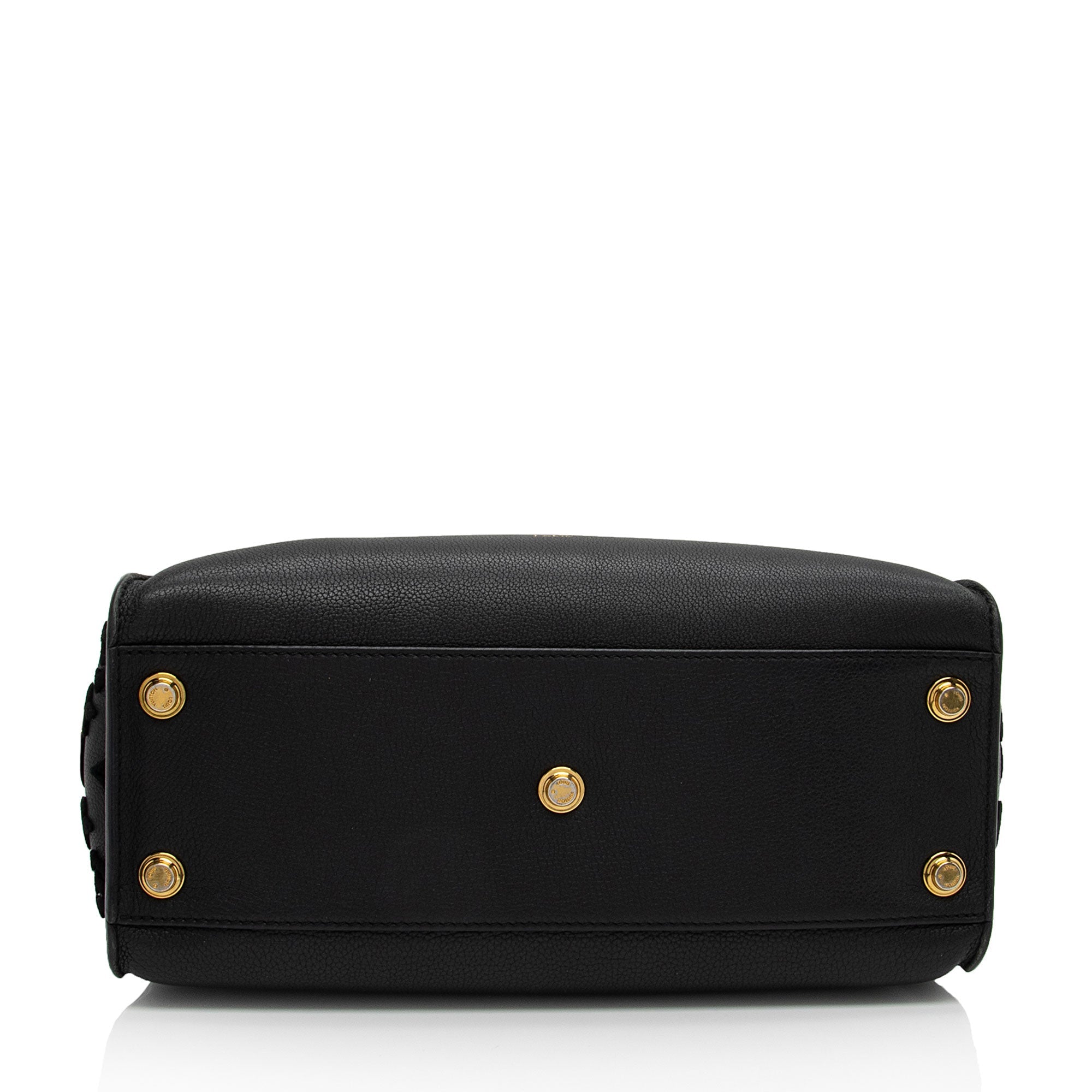 Louis Vuitton Calfskin Tufted Monogram Canvas On My Side MM Tote (SHF-QMhDUi)