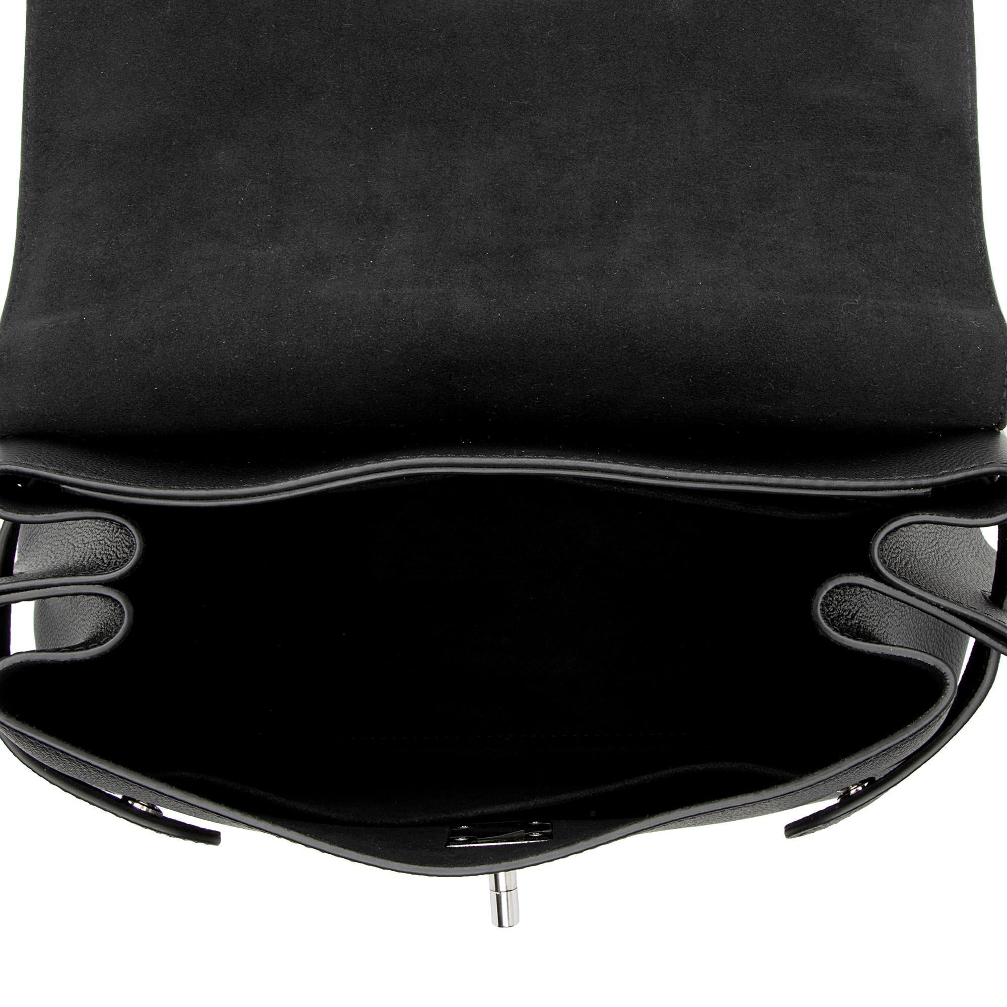 Louis Vuitton Grained Calfskin Lockme Ever MM Satchel (SHF-OiIBfz)