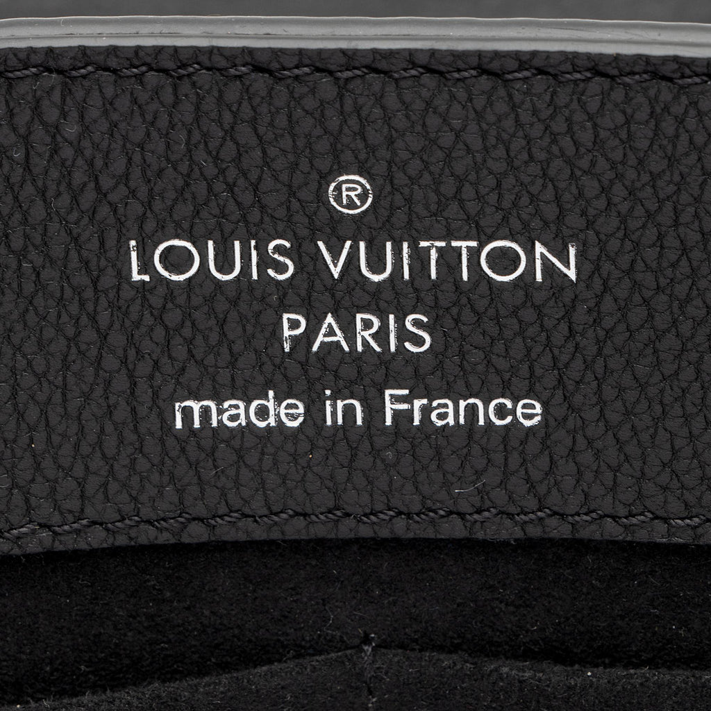Louis Vuitton Grained Calfskin Lockme Ever MM Satchel (SHF-OiIBfz)