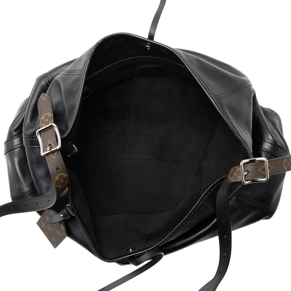 Louis Vuitton Lambskin CarryAll Vibe MM Shoulder Bag