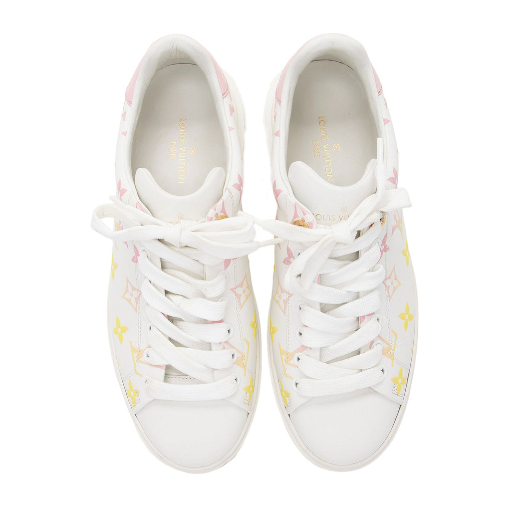 Louis Vuitton Monogram Calfskin Time Out Sneakers - Size 8.5 / 38.5 (SHF-XxMqUr)
