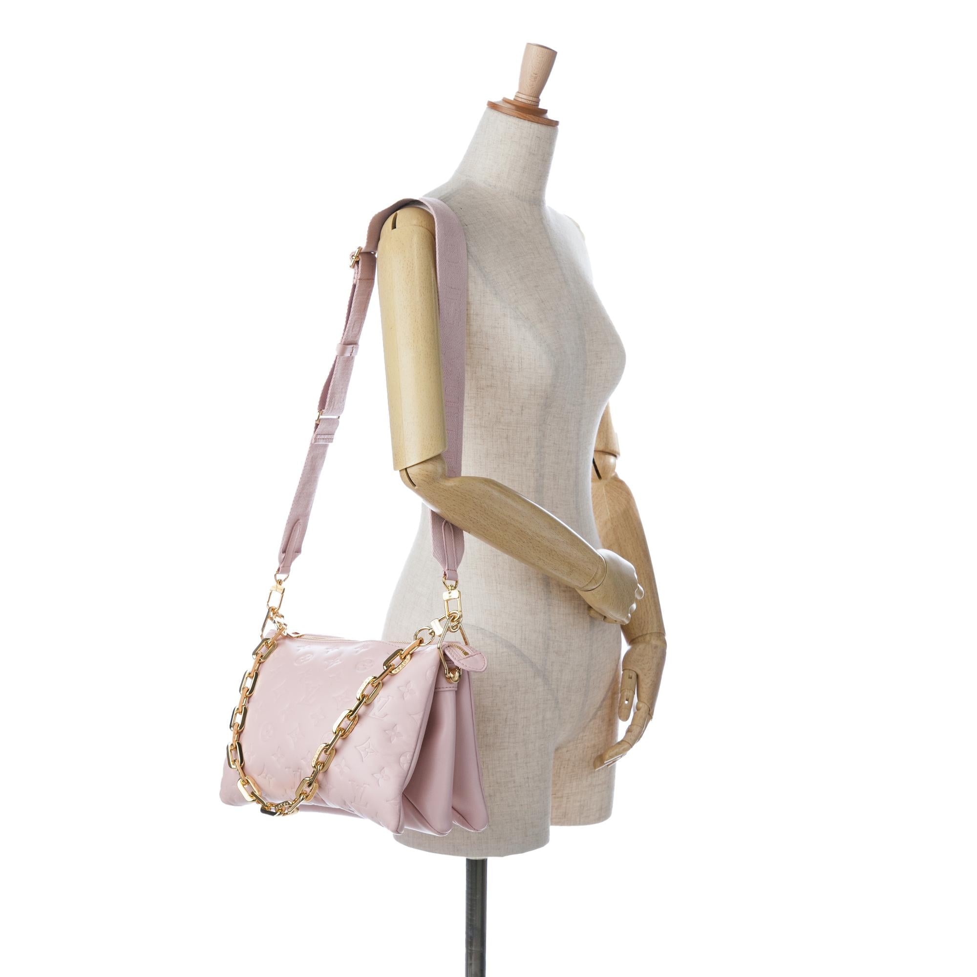 Louis Vuitton Monogram Embossed Puffy Lambskin Coussin PM (SHG-WEpuPS)