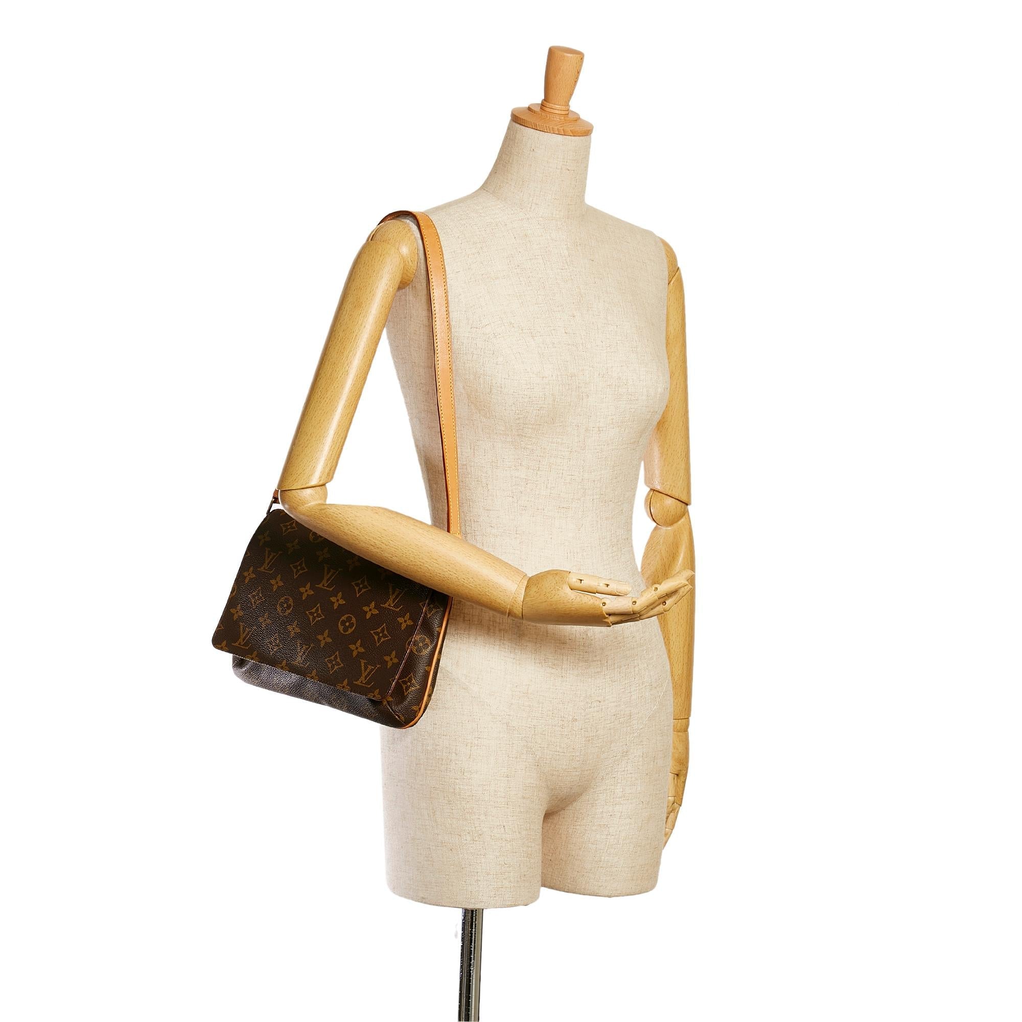 Louis Vuitton Monogram Musette Tango Long Strap (SHG-35331)