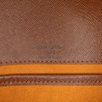 Louis Vuitton Monogram Musette Tango Short Strap (SHG-pdvVte)
