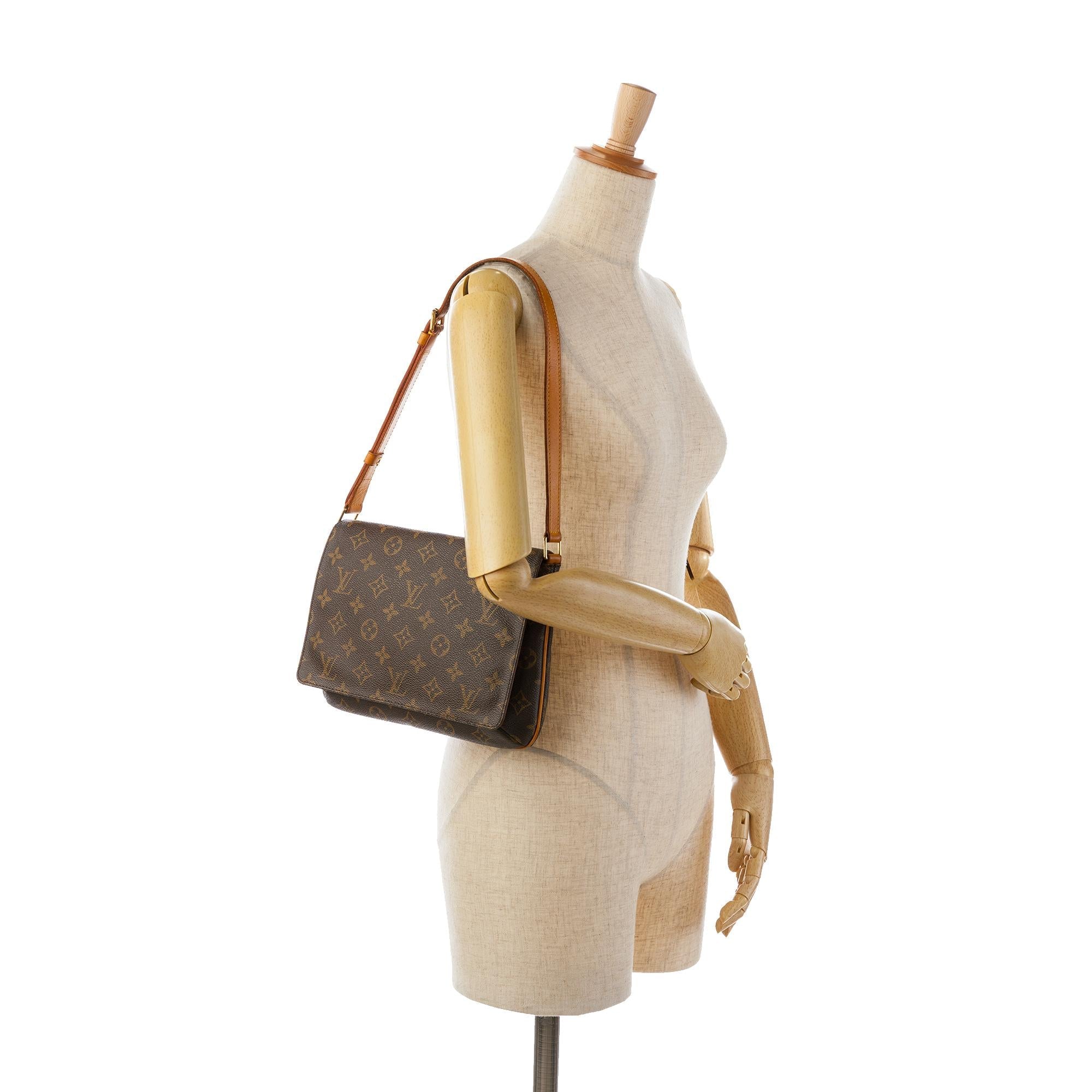 Louis Vuitton Monogram Musette Tango Short Strap (SHG-pdvVte)