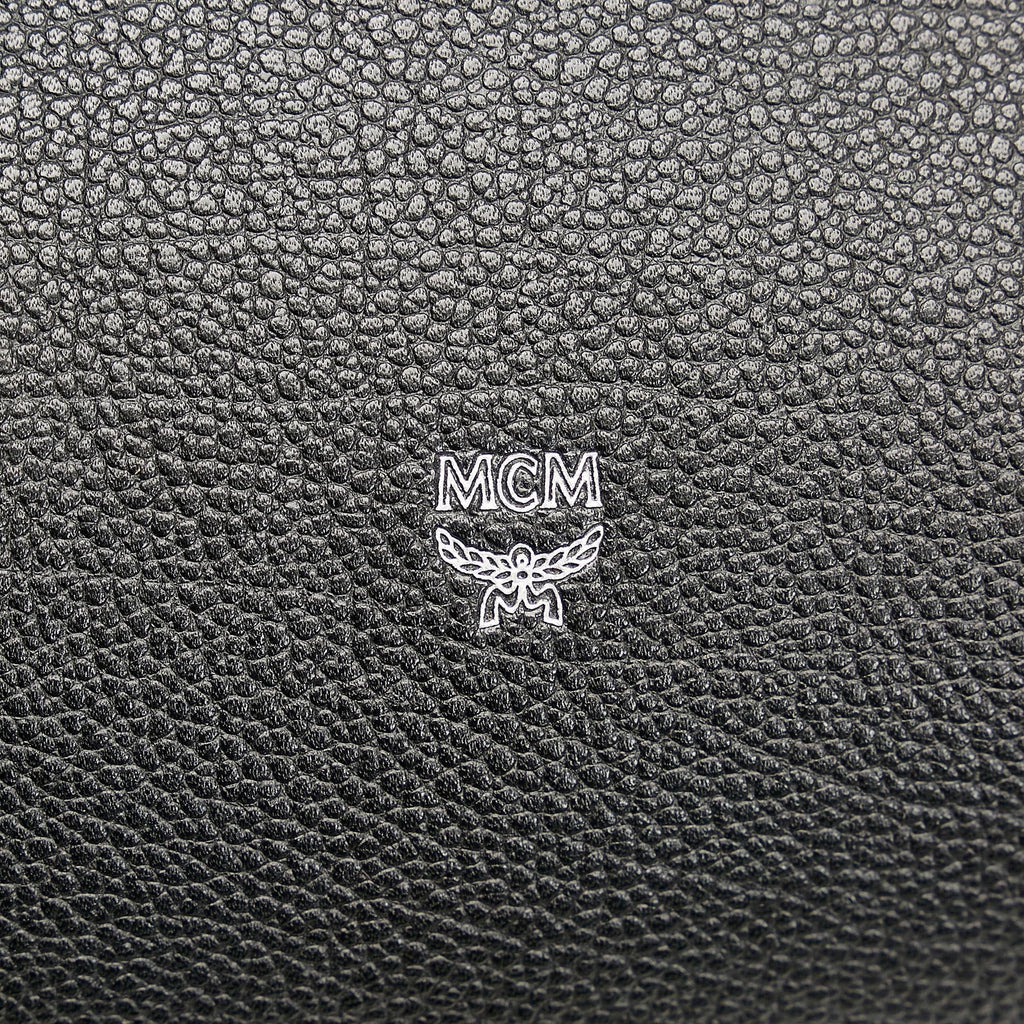 MCM Grained Calfskin Medium Ella (SHG-37897)