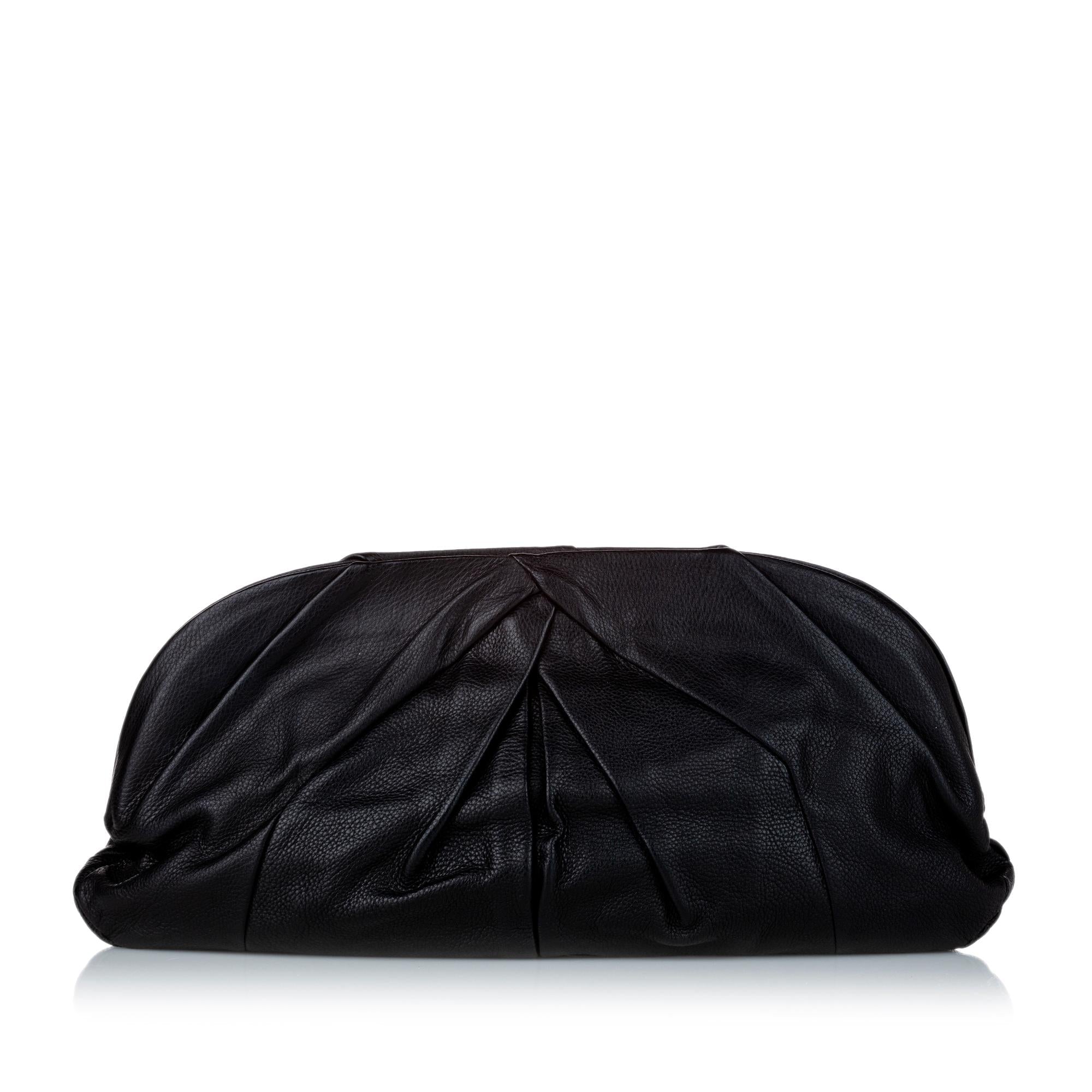 Miu Miu Leather Clutch Bag (SHG-29276)