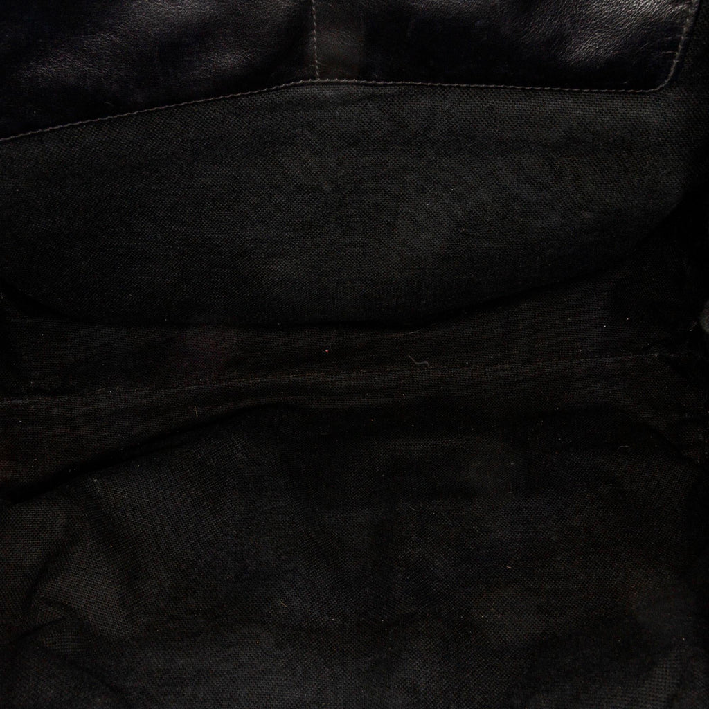 Miu Miu Leather Tote Bag (SHG-29208)