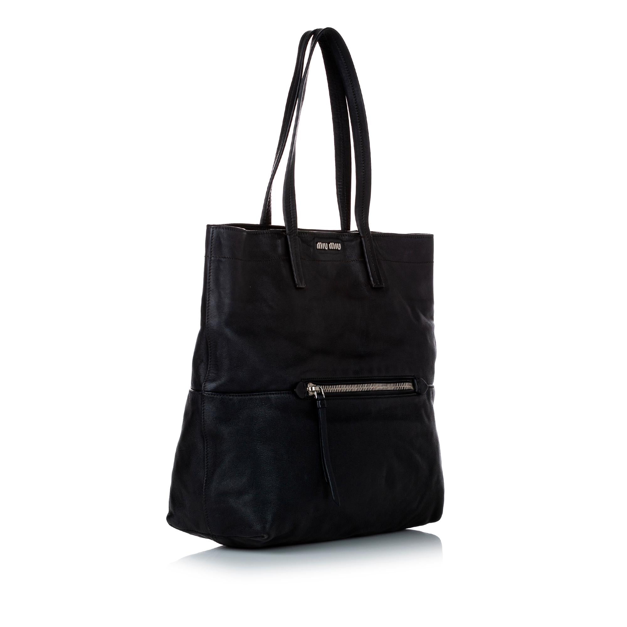 Miu Miu Leather Tote Bag (SHG-29208)