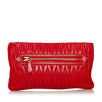 Miu Miu Matelasse Leather Clutch Bag (SHG-28884)