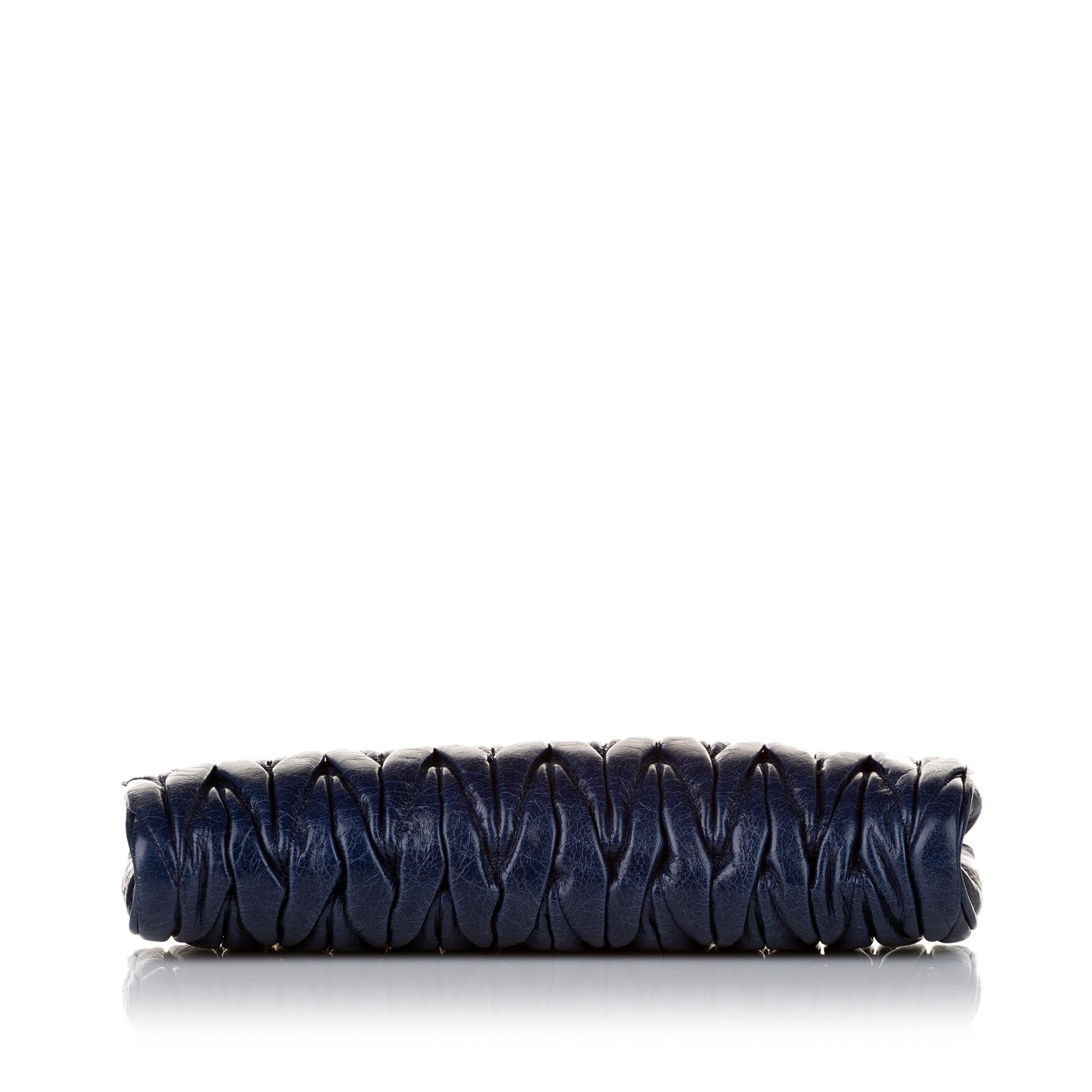 Miu Miu Matelasse Leather Clutch (SHG-31612)