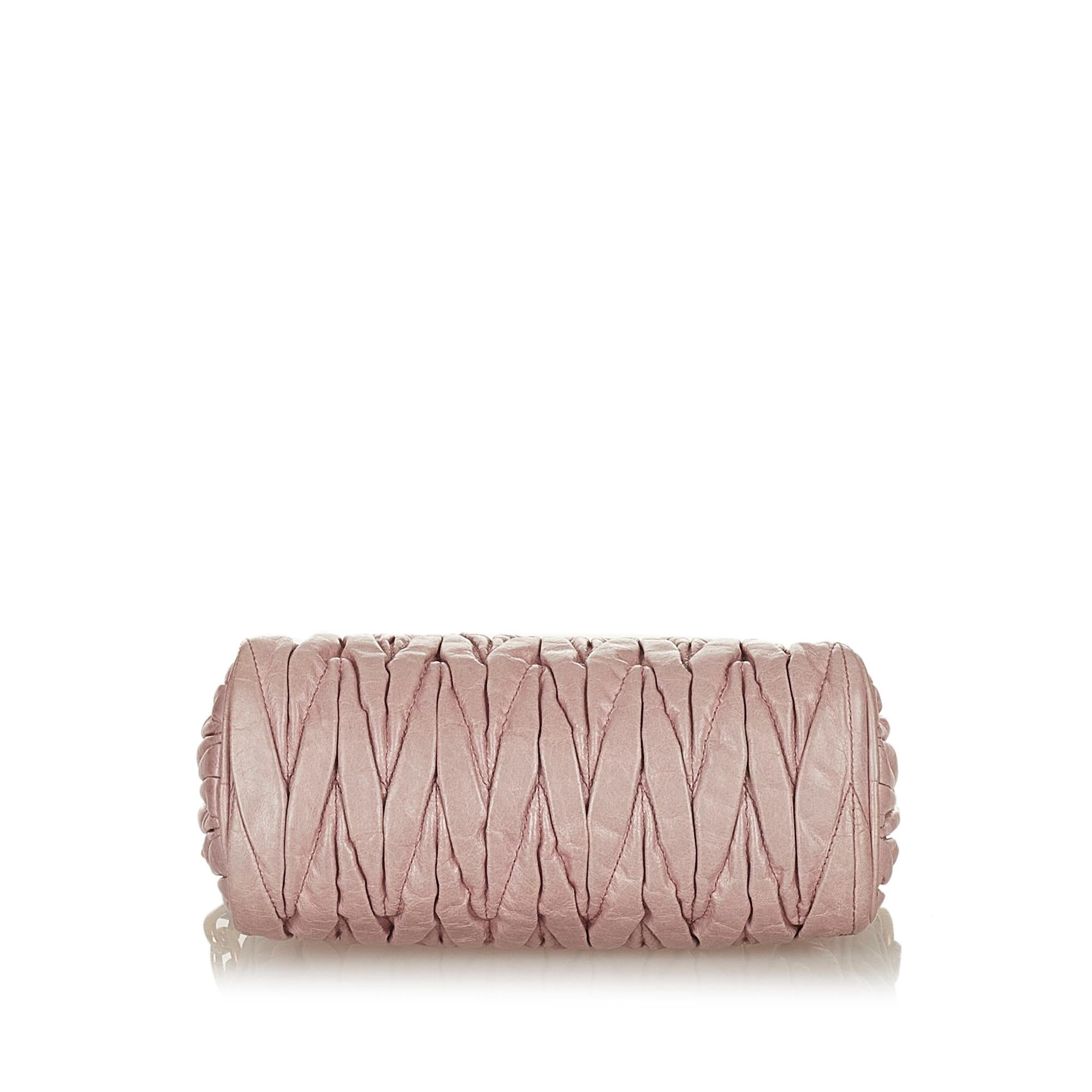 Miu Miu Matelasse Leather Handbag (SHG-26773)