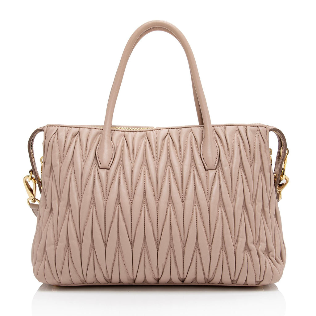 Miu Miu Matelasse Nappa Leather Convertible Medium Tote (SHF-KNlDVn)