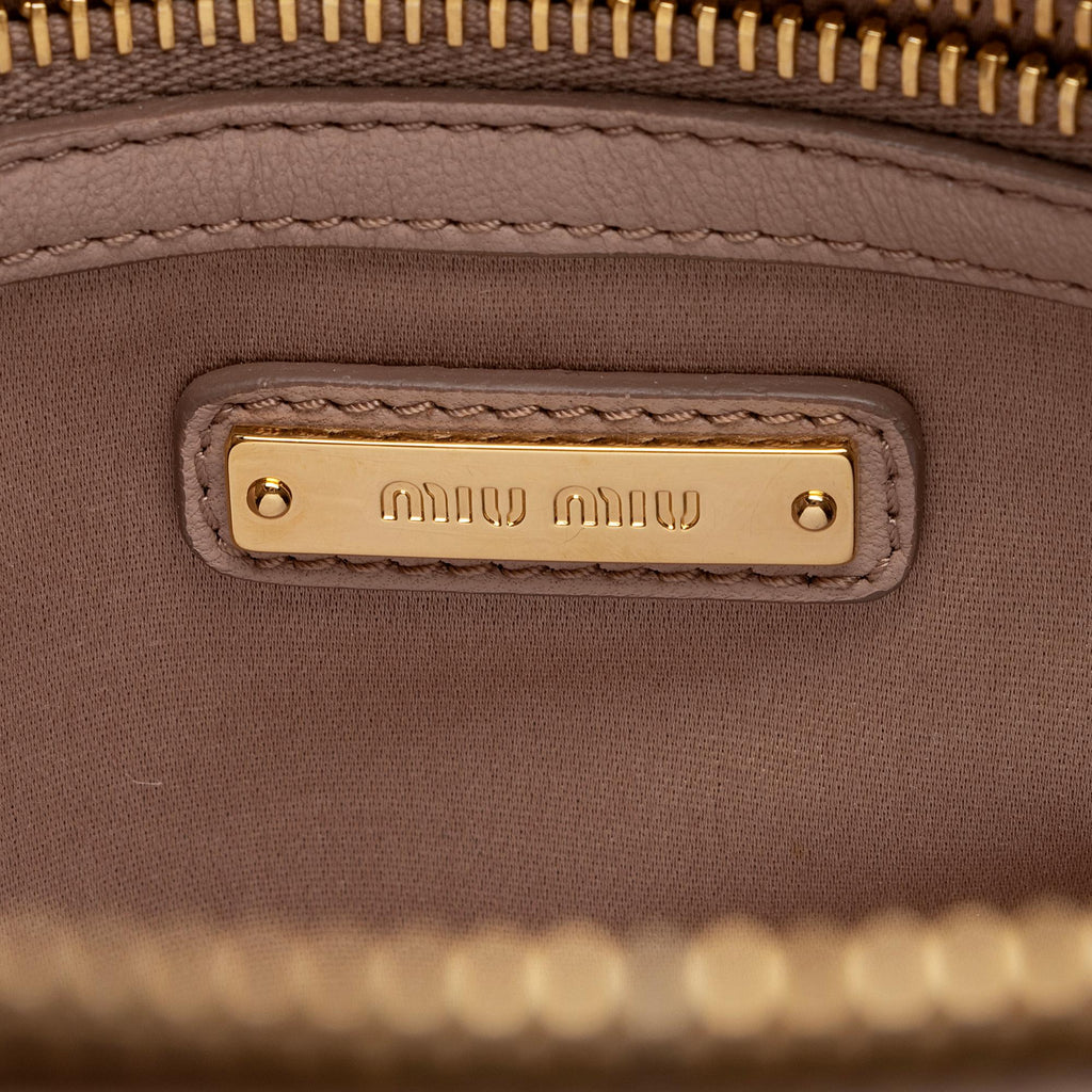 Miu Miu Matelasse Nappa Leather Convertible Medium Tote (SHF-KNlDVn)