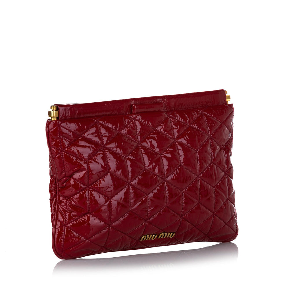 Miu Miu Matelasse Patent Leather Frame Clutch Bag (SHG-25268)