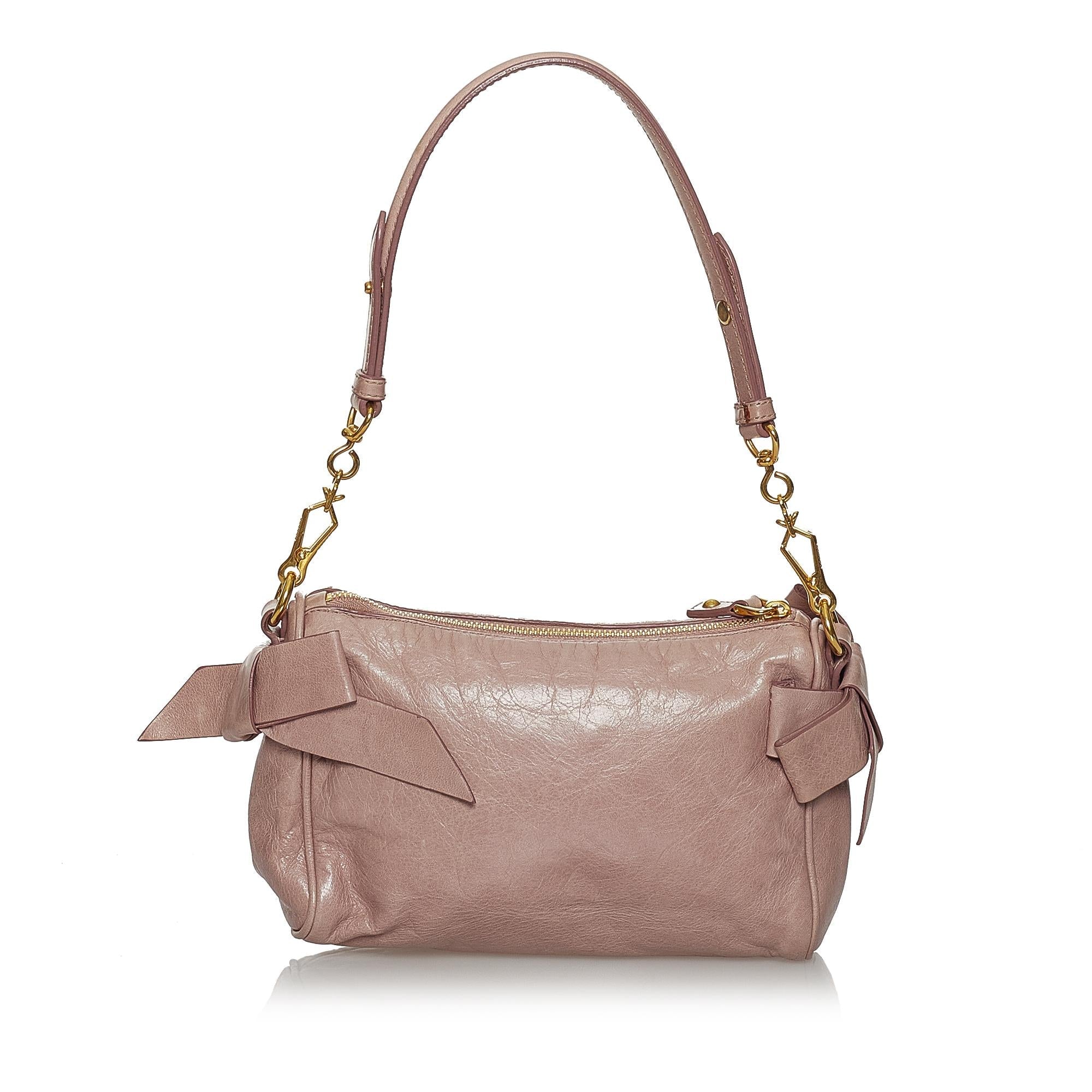 Miu Miu Vitello Lux Bow Baguette (SHG-31226)
