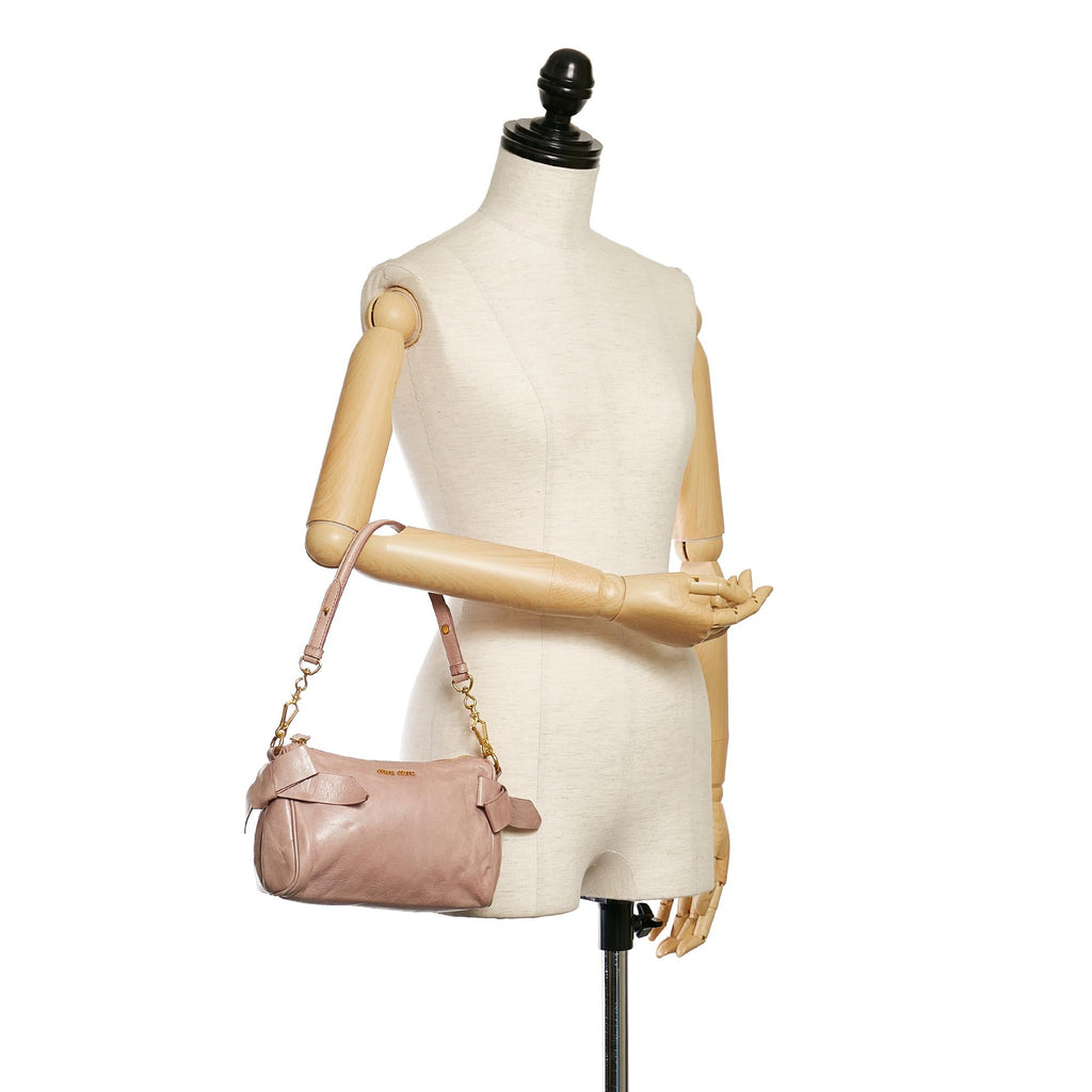 Miu Miu Vitello Lux Bow Baguette (SHG-31226)