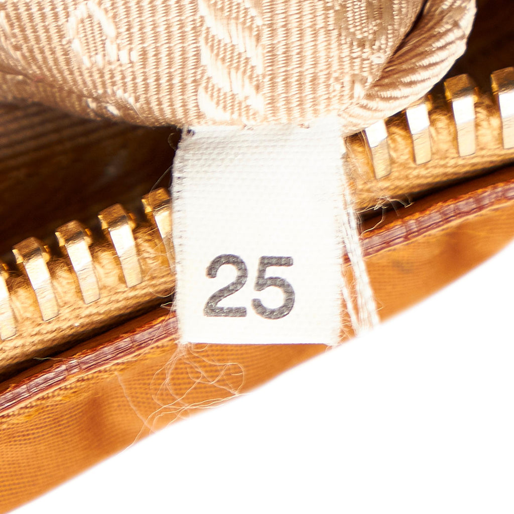 Prada Canapa St. Venezia Shoulder Bag (SHG-27036)