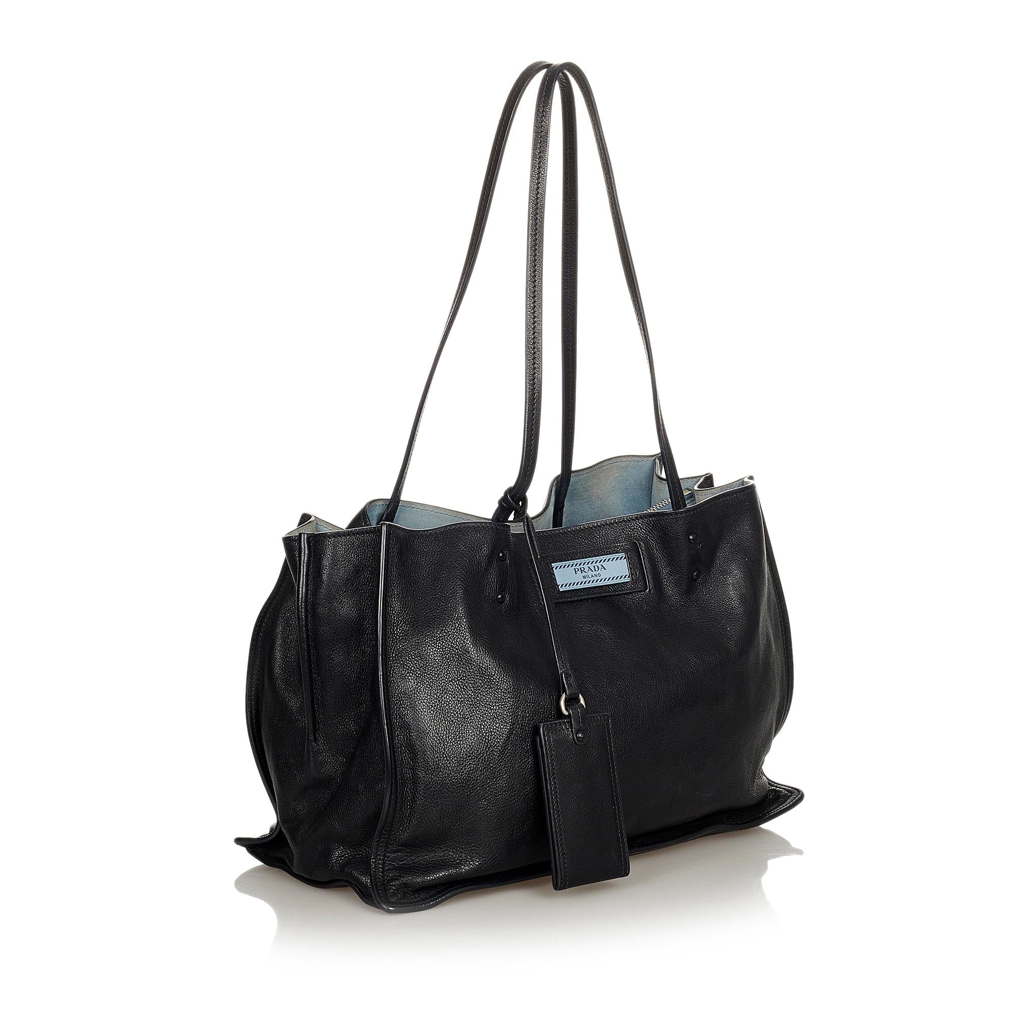 Prada Etiquette Leather Tote Bag (SHG-24647)