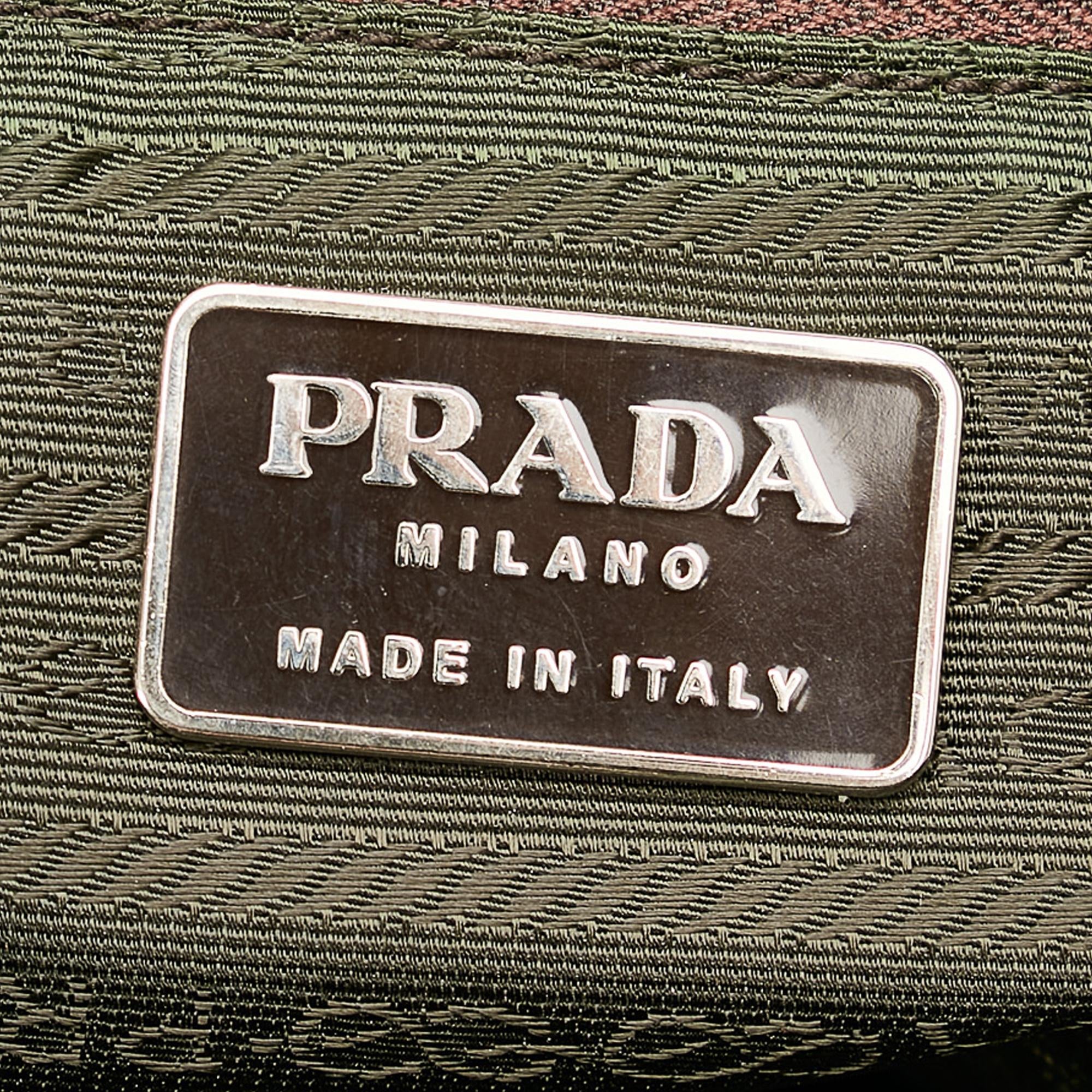 Prada Leather Handbag (SHG-24830)