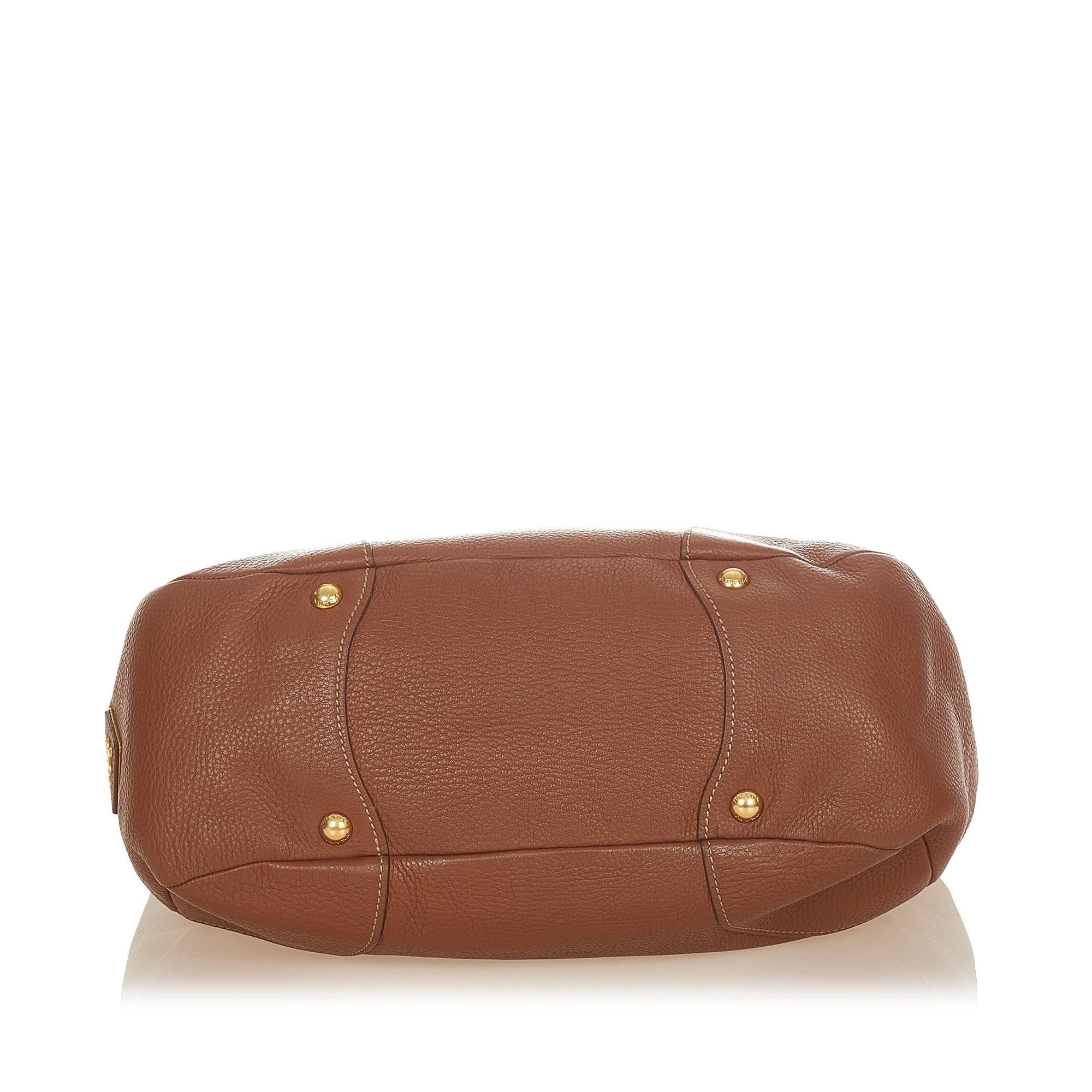 Prada Leather Handbag (SHG-25075)