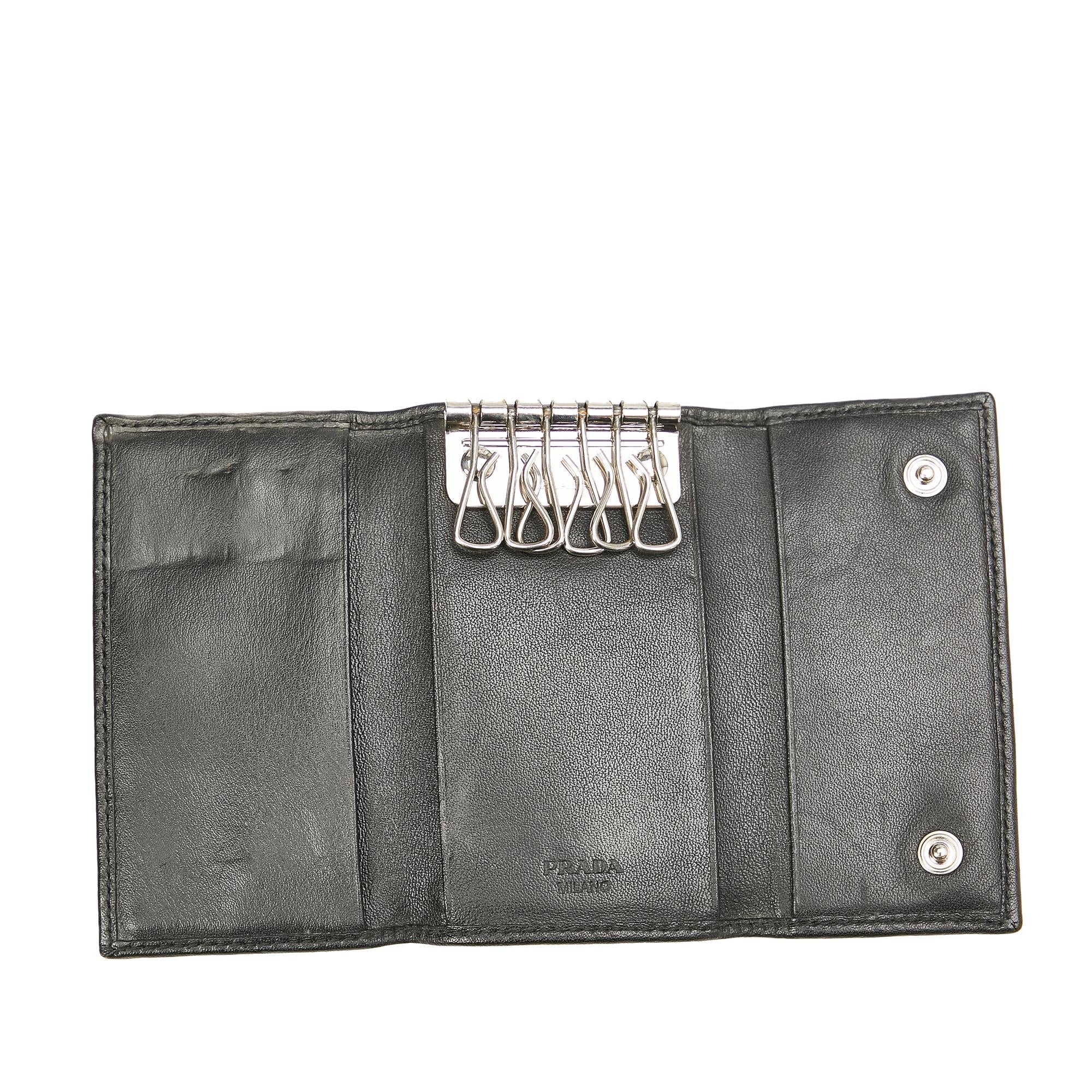 Prada Leather Key Case (SHG-23900)