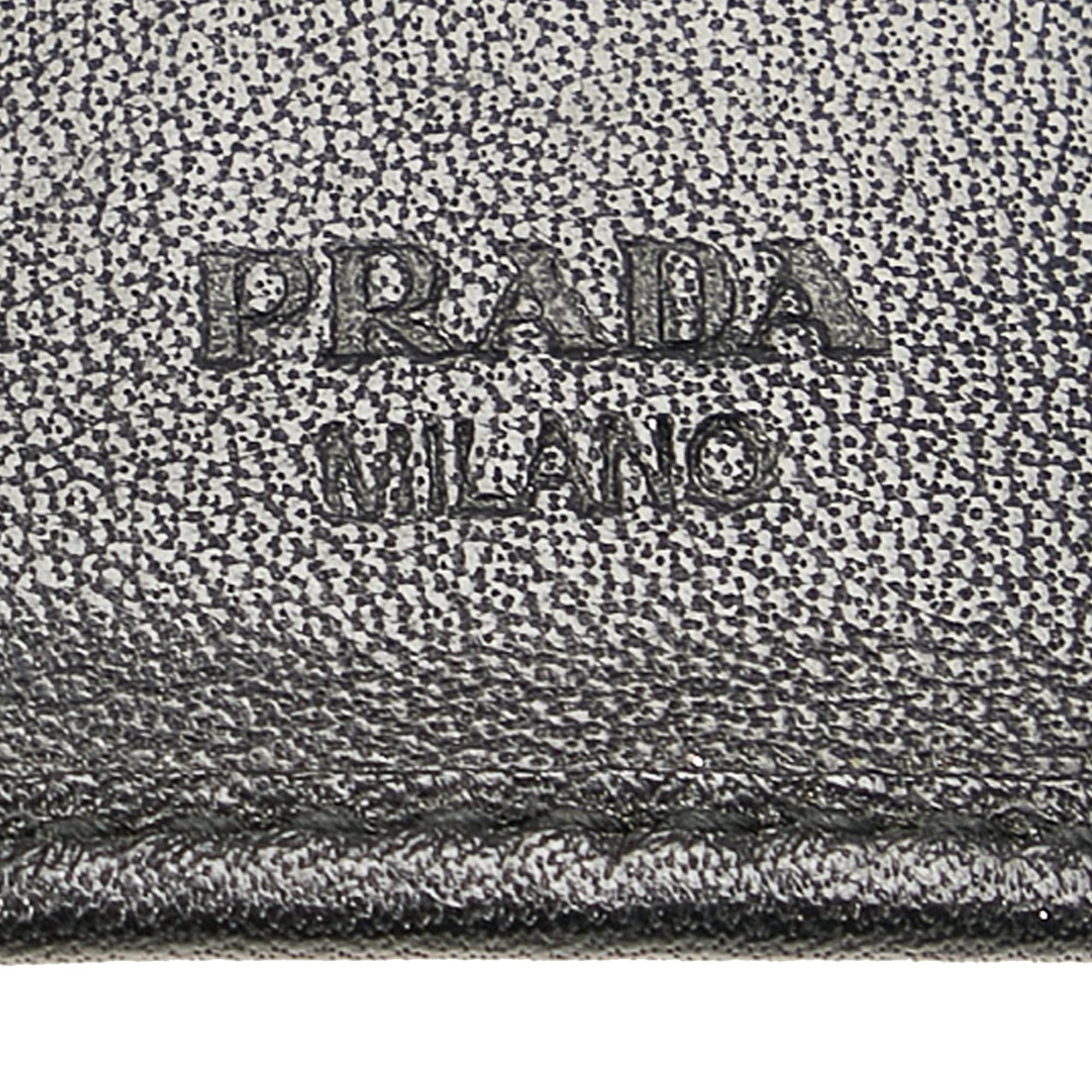Prada Leather Key Case (SHG-23900)