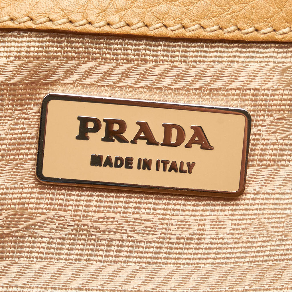 Prada Leather Shoulder Bag (SHG-25545)
