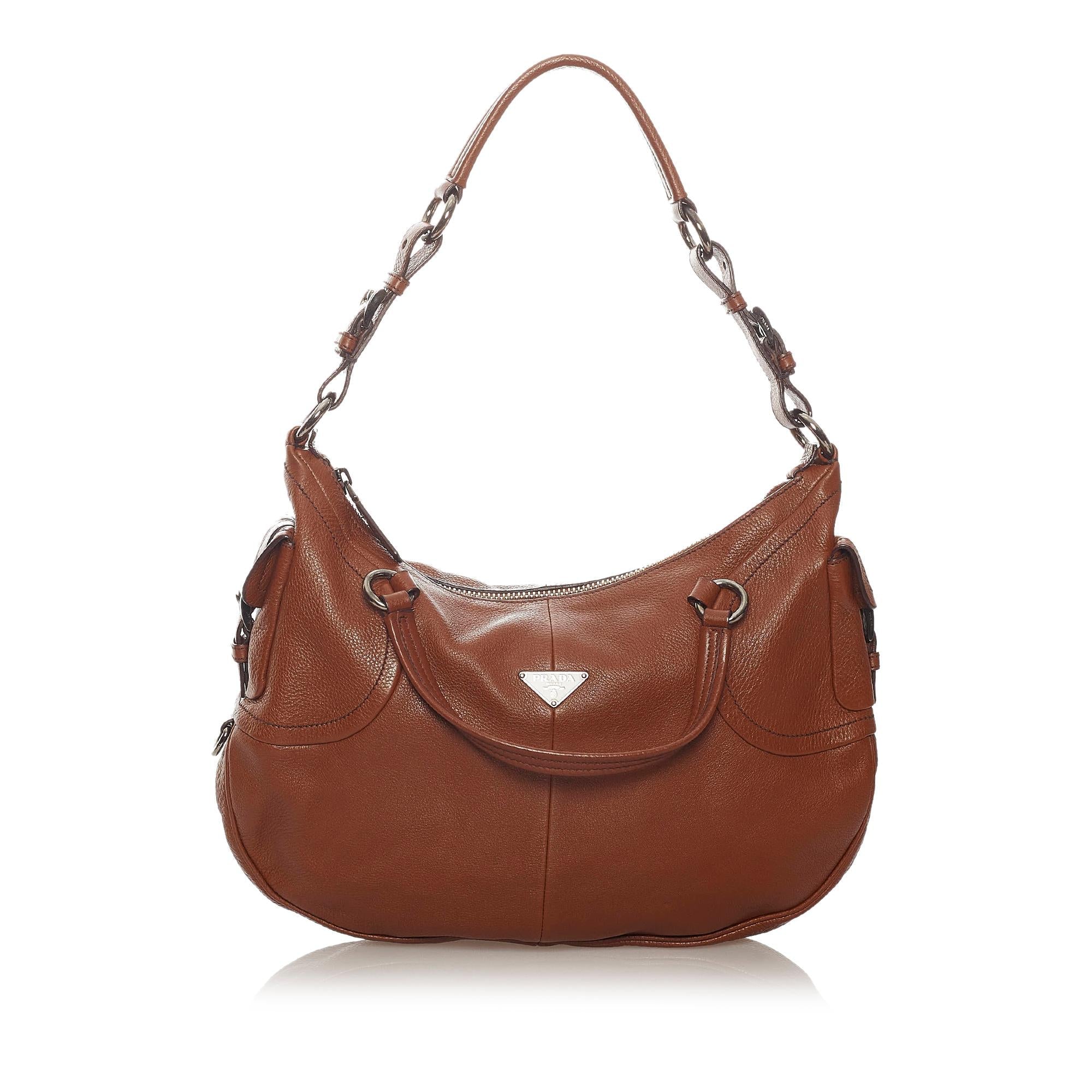 Prada Leather Shoulder Bag (SHG-27692)