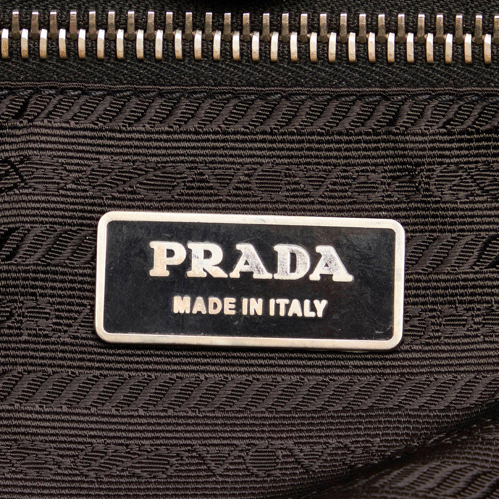 Prada Leather Shoulder Bag (SHG-28197)