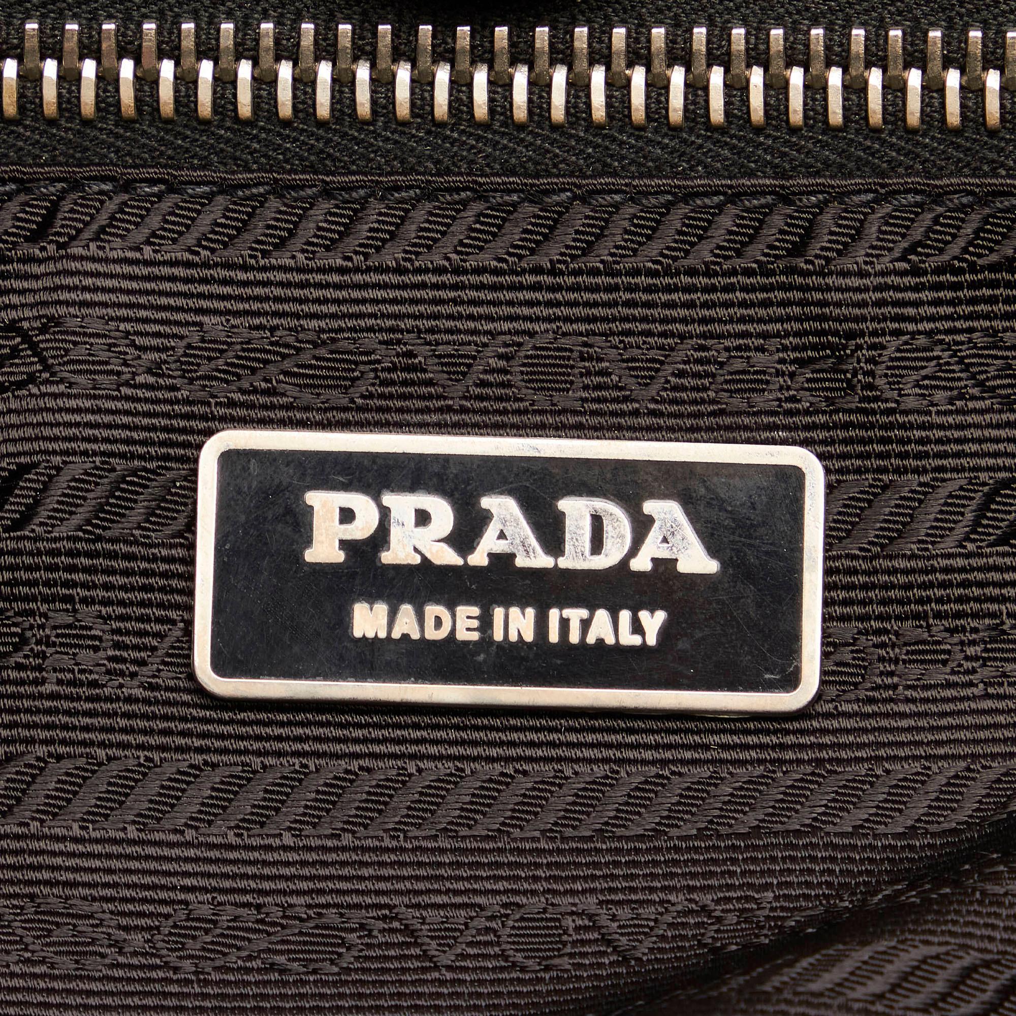 Prada Leather Shoulder Bag (SHG-28197)