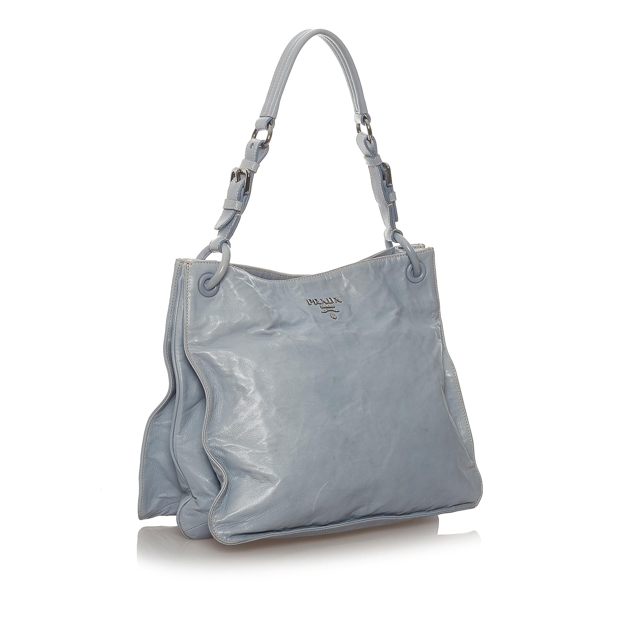 Prada Leather Tote Bag (SHG-27632)