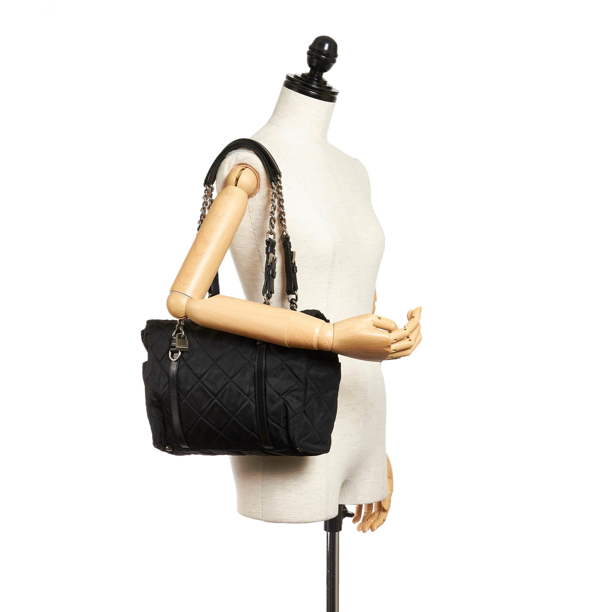 Prada Quilted Tessuto Chain Shoulder Bag (SHG-27691)