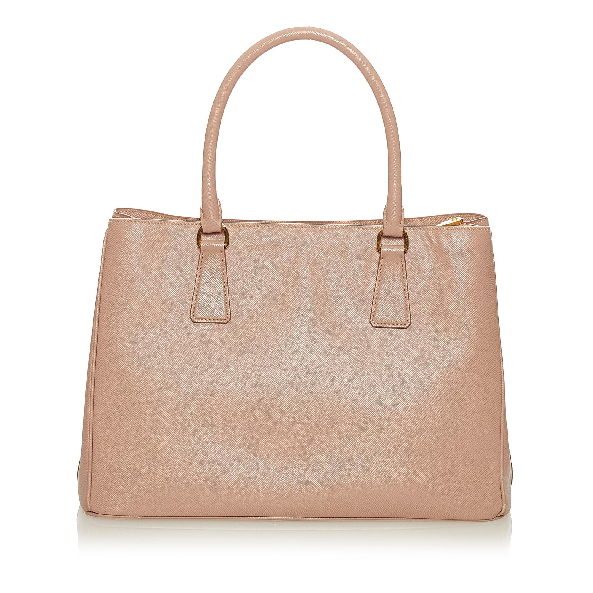 Prada Saffiano Galleria Satchel (SHG-27730)