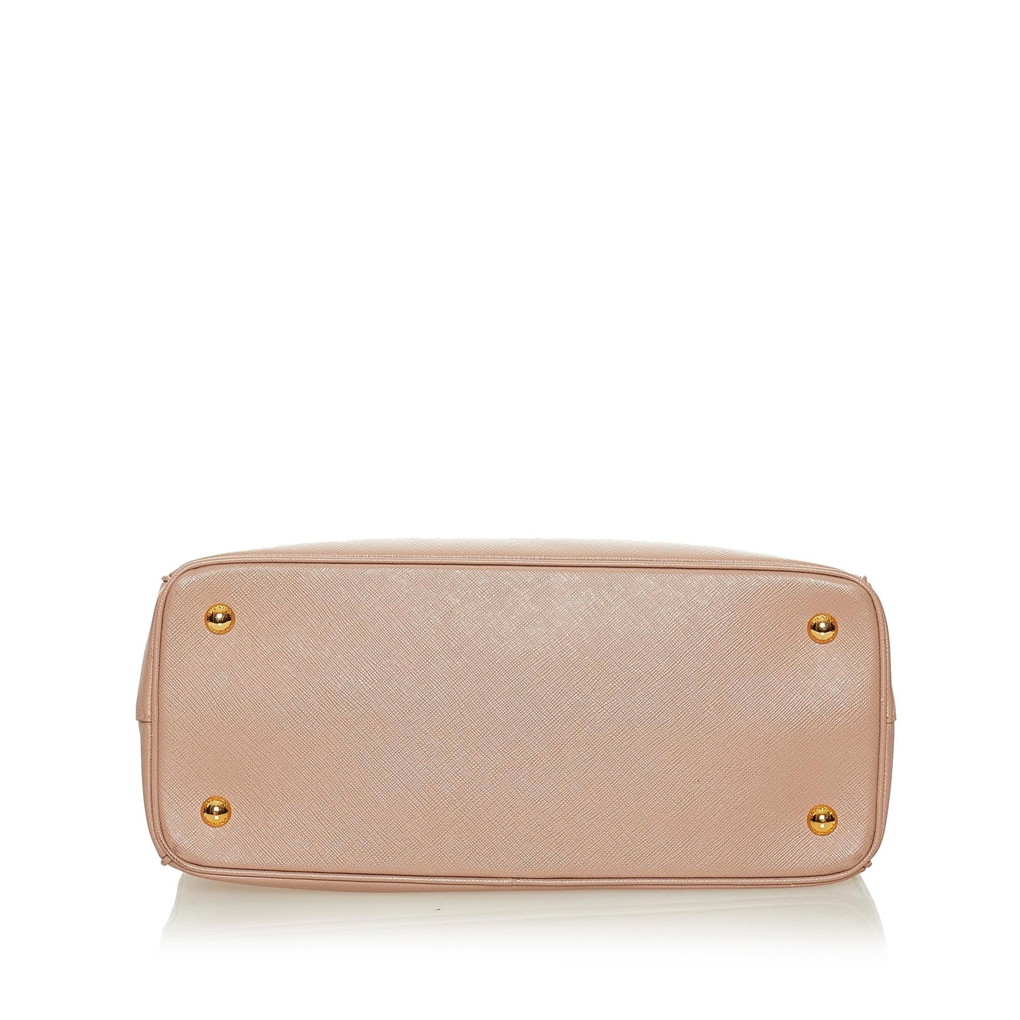 Prada Saffiano Galleria Satchel (SHG-27730)