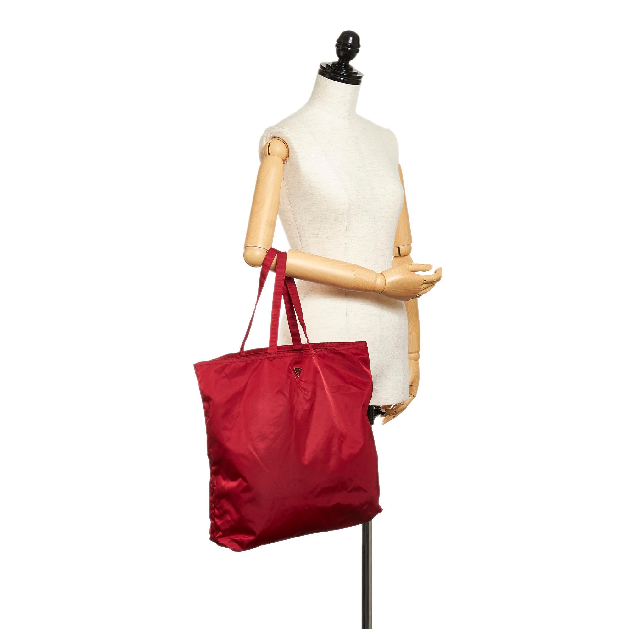 Prada Tessuto Robot Tote Bag (SHG-27496)