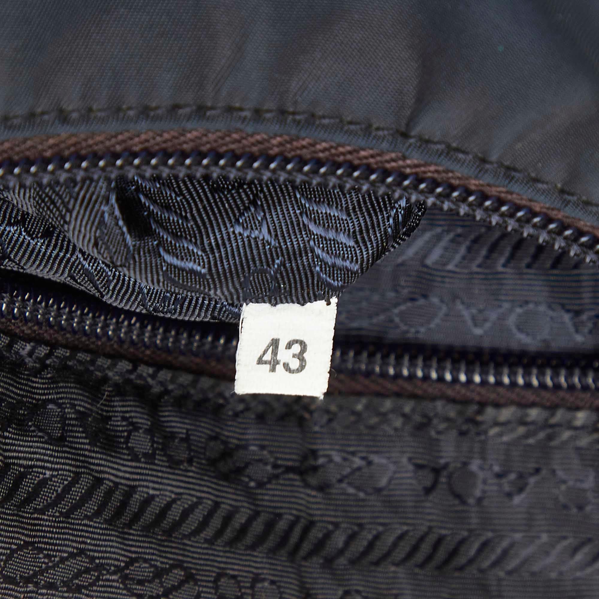 Prada Tessuto Shoulder Bag (SHG-16698)