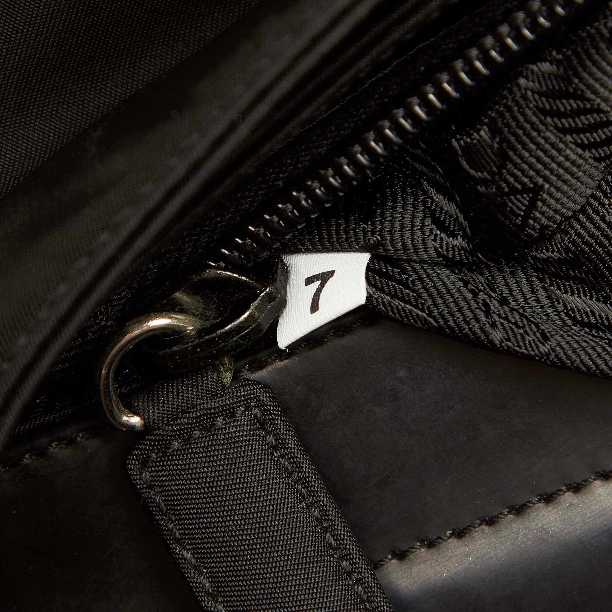 Prada Tessuto Shoulder Bag (SHG-18961)