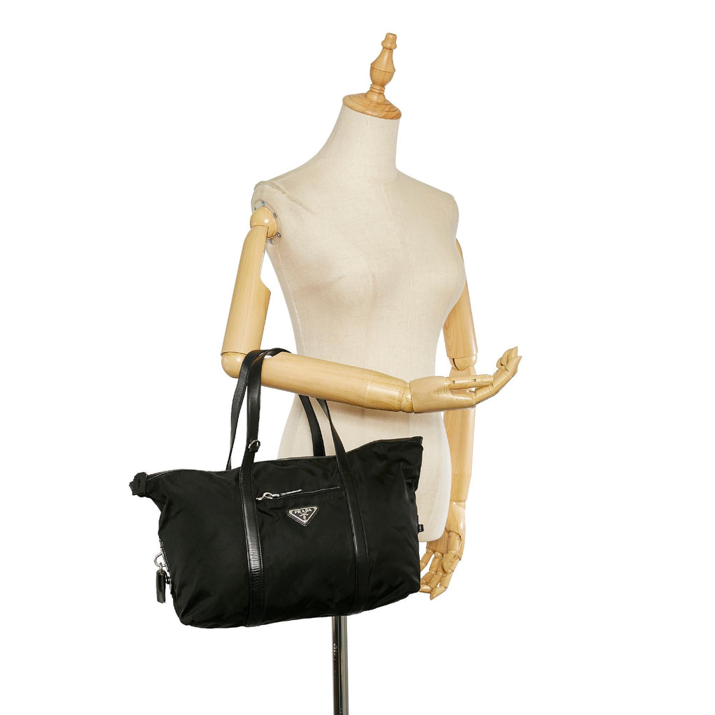 Prada Tessuto Shoulder Bag (SHG-24829)