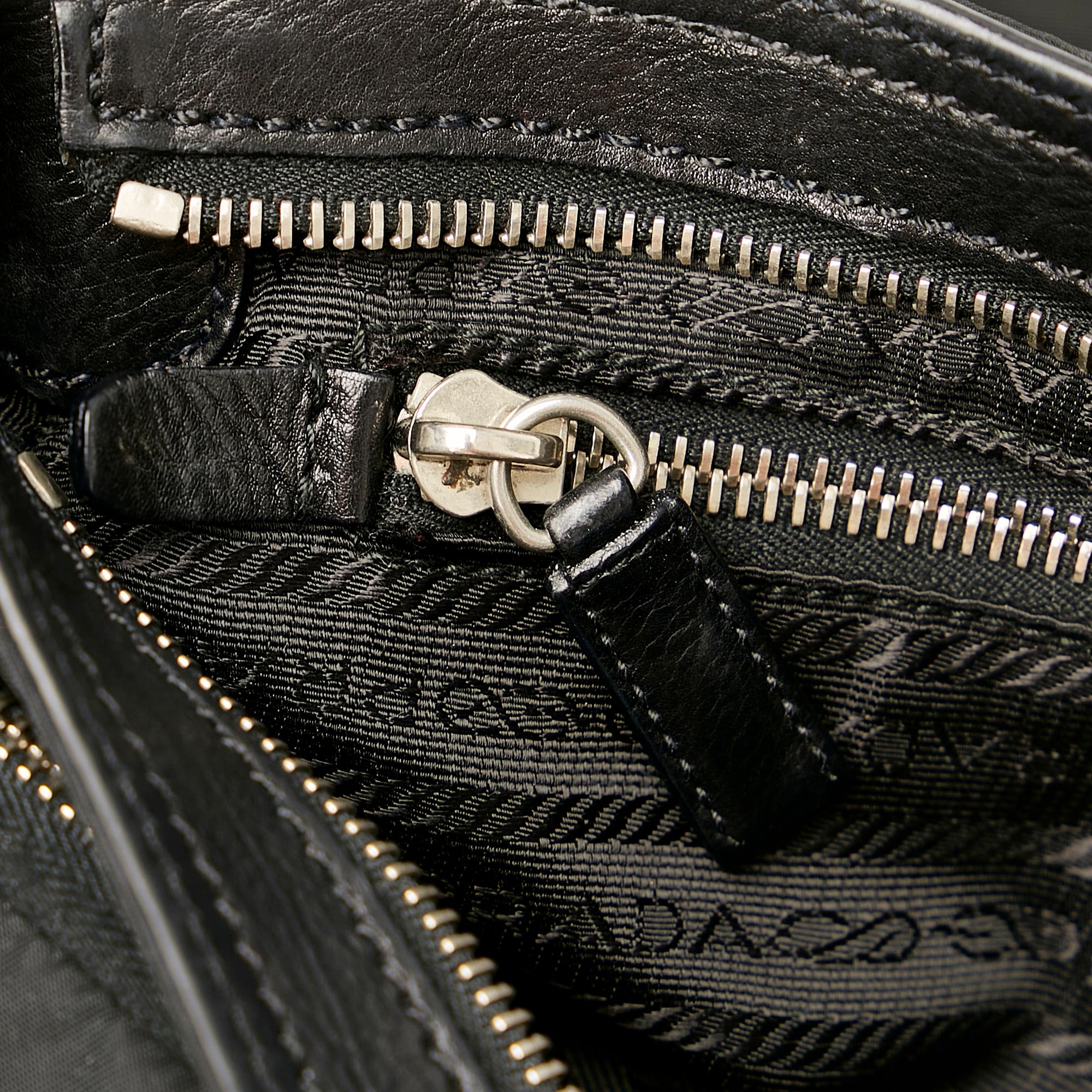 Prada Tessuto Shoulder Bag (SHG-26262)