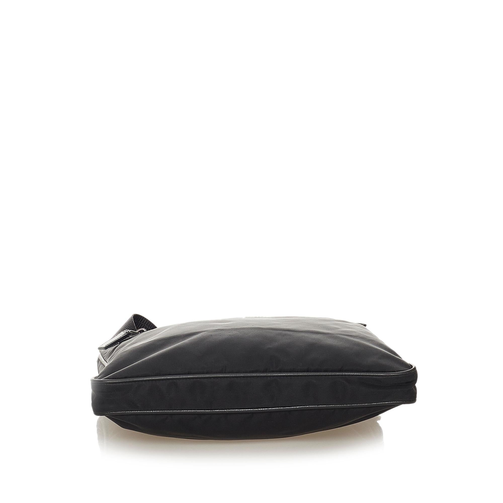 Prada Tessuto Shoulder Bag (SHG-27500)