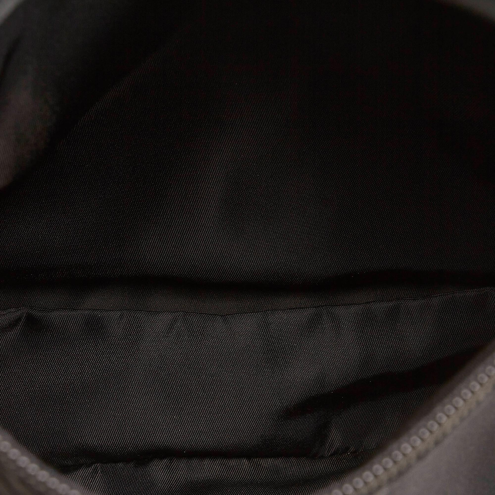 Prada Tessuto Shoulder Bag (SHG-27748)