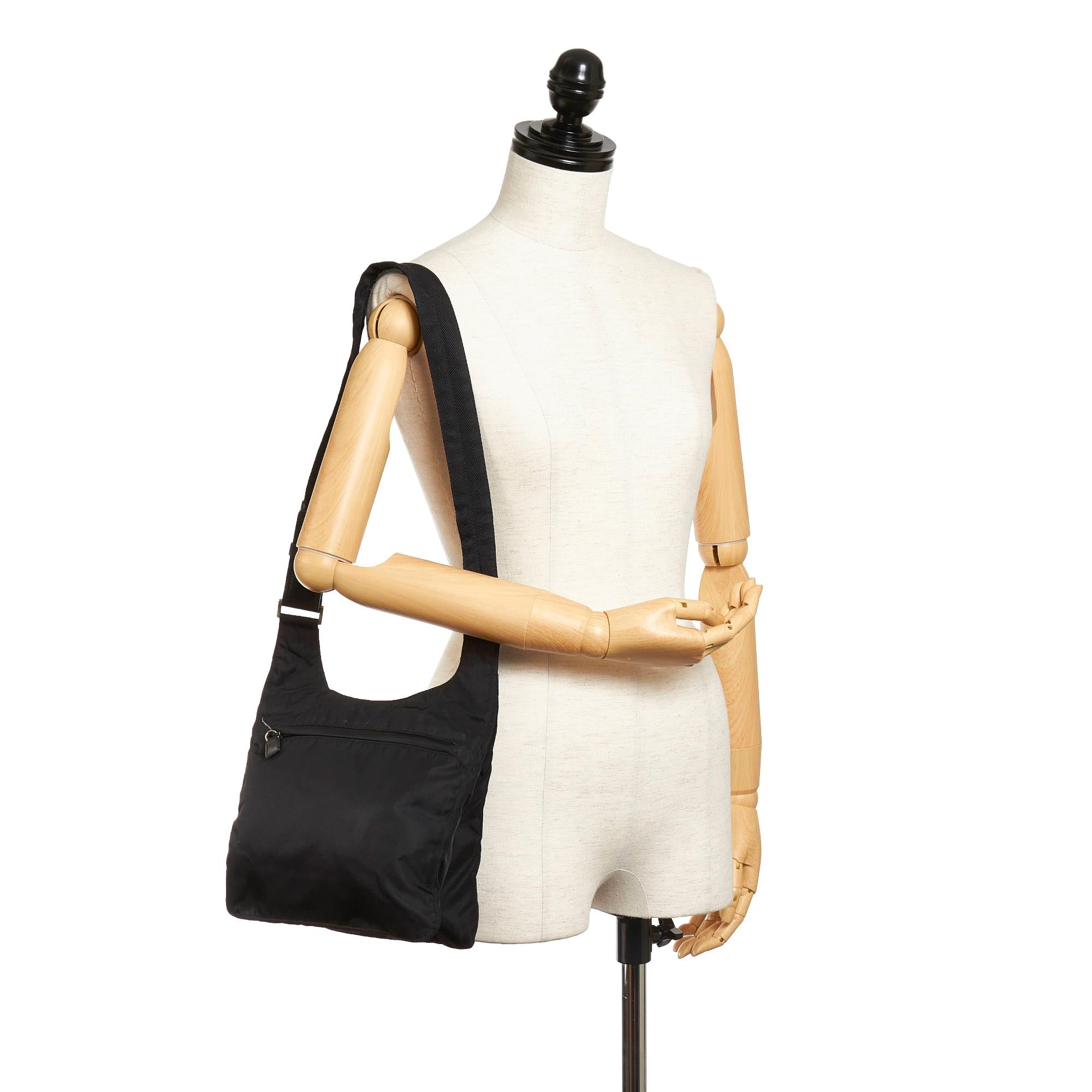 Prada Tessuto Shoulder Bag (SHG-27748)