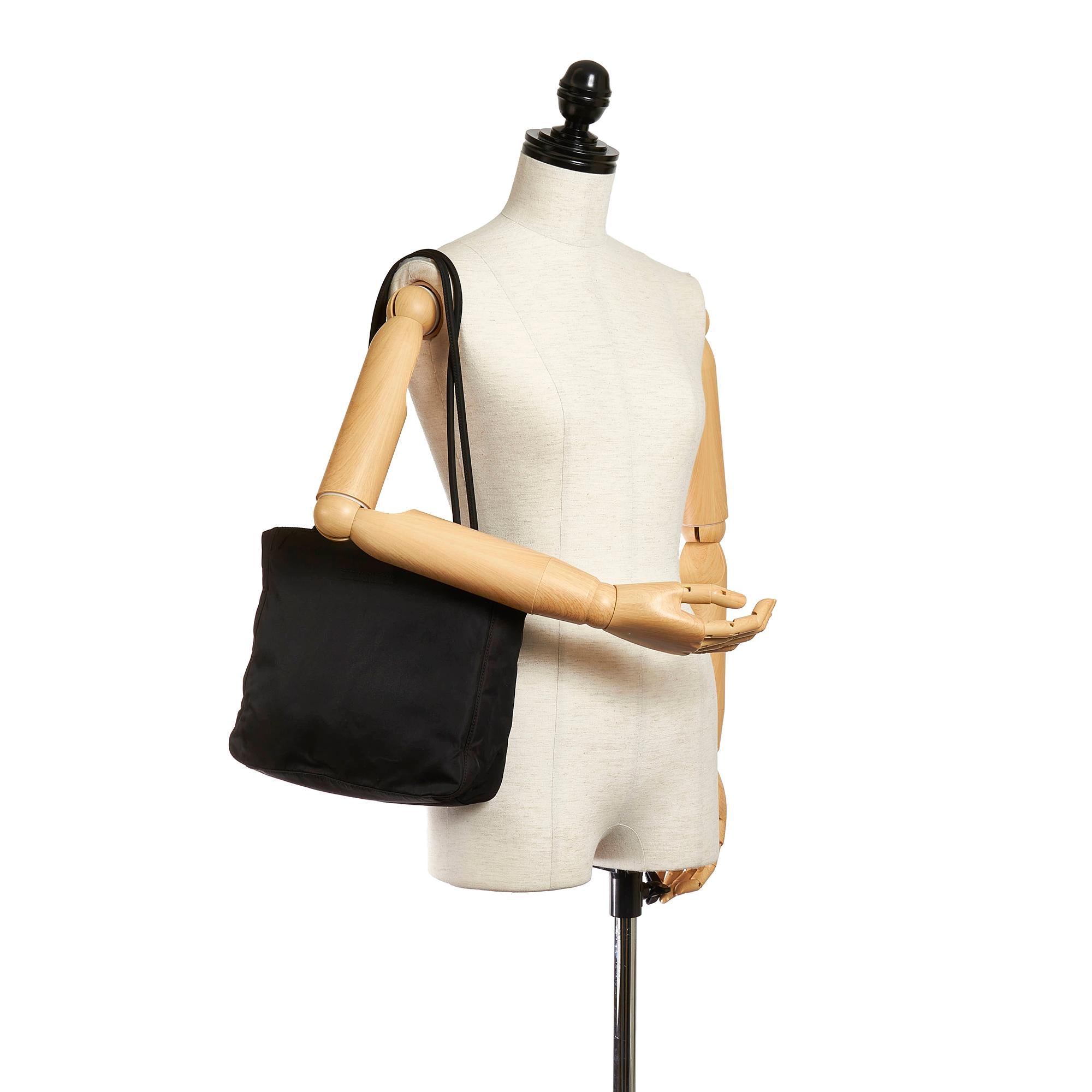 Prada Tessuto Shoulder Bag (SHG-28636)
