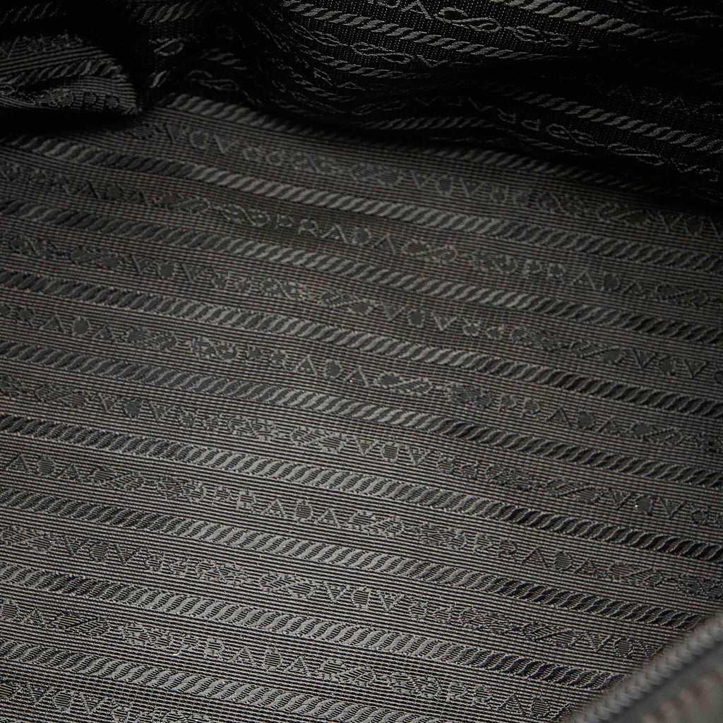 Prada Tessuto Tote Bag (SHG-19517)